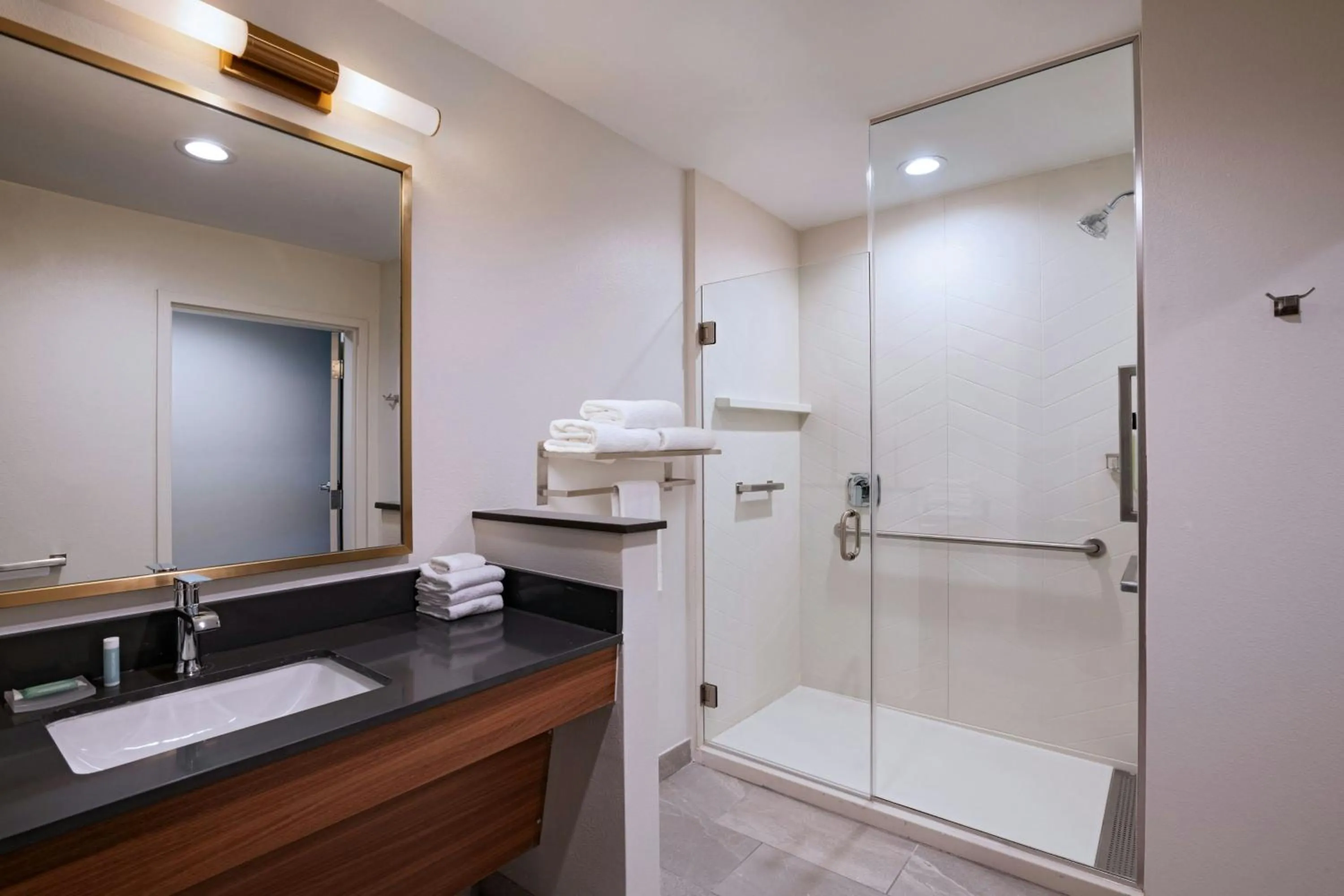 Bathroom in Fairfield Inn & Suites by Marriott Harlingen