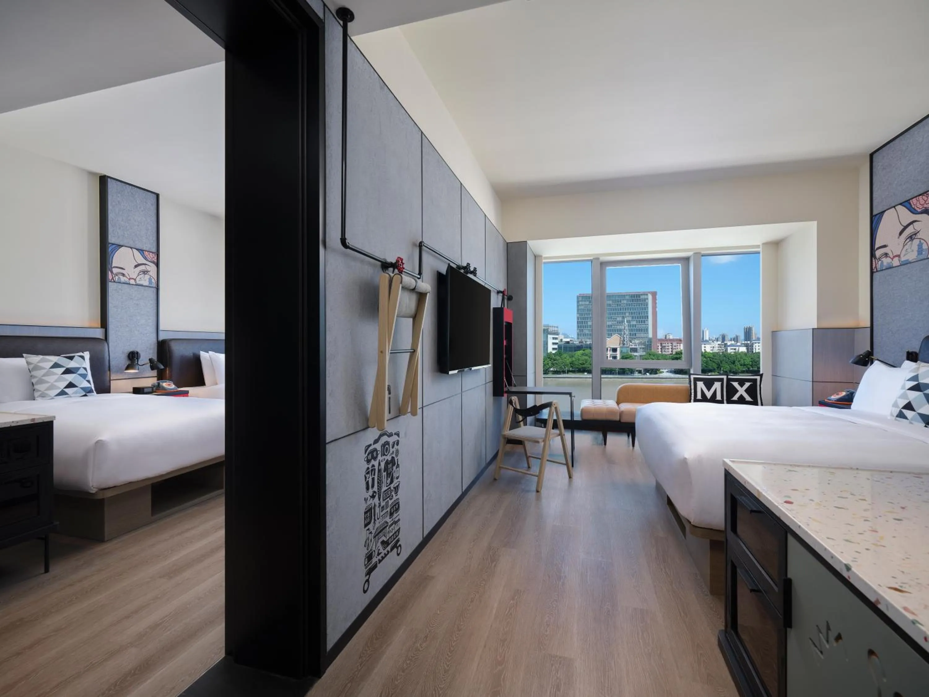 Photo of the whole room, Bed in Moxy Ningbo Old Bund