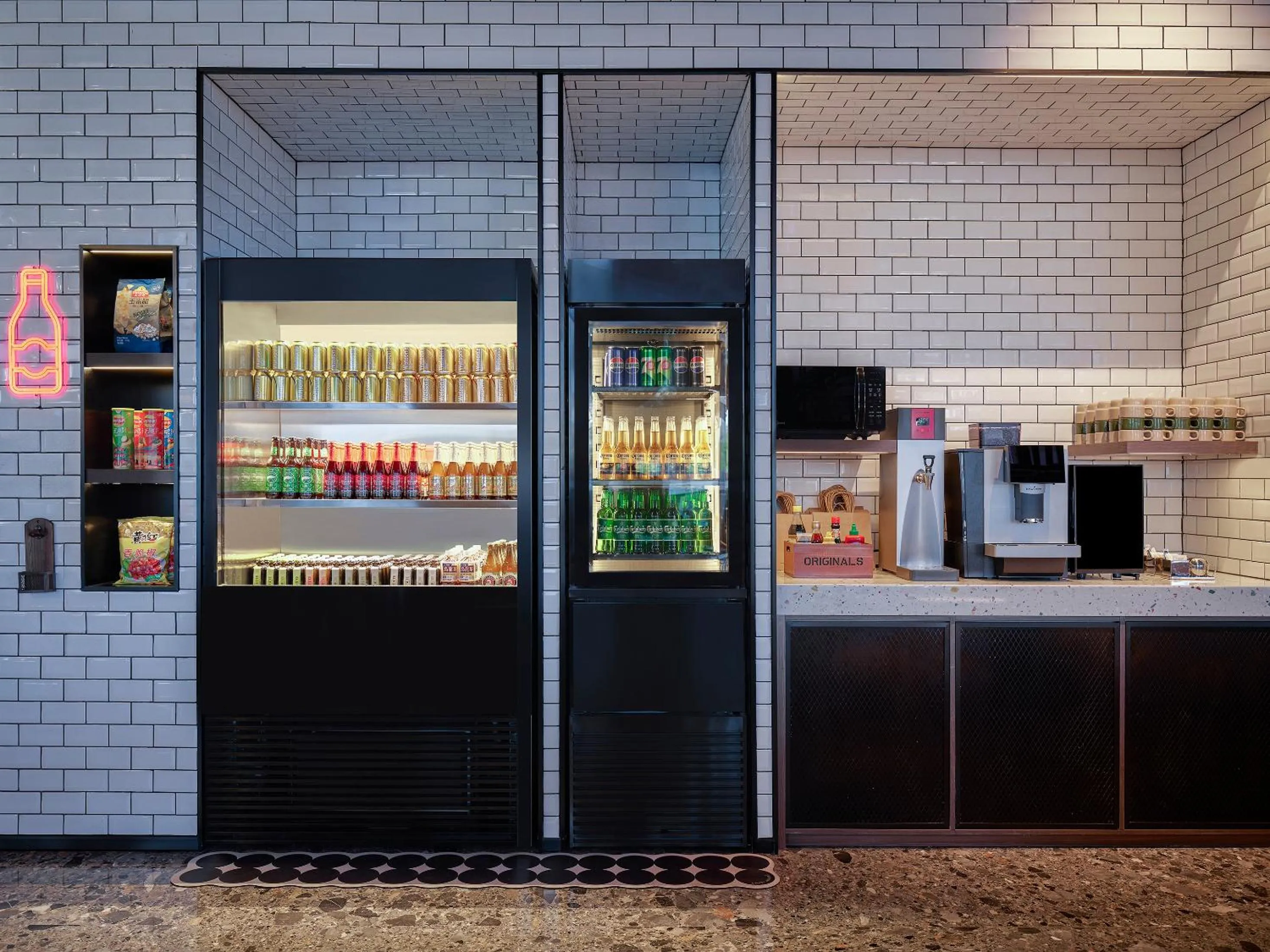 Moxy Ningbo Old Bund