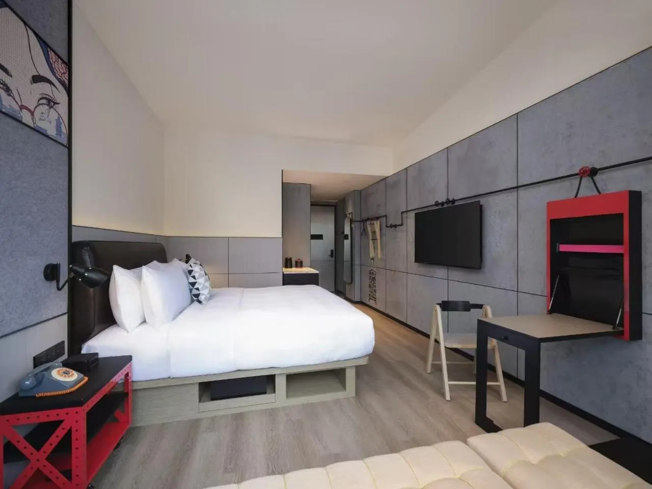 Photo of the whole room, Bed in Moxy Ningbo Old Bund