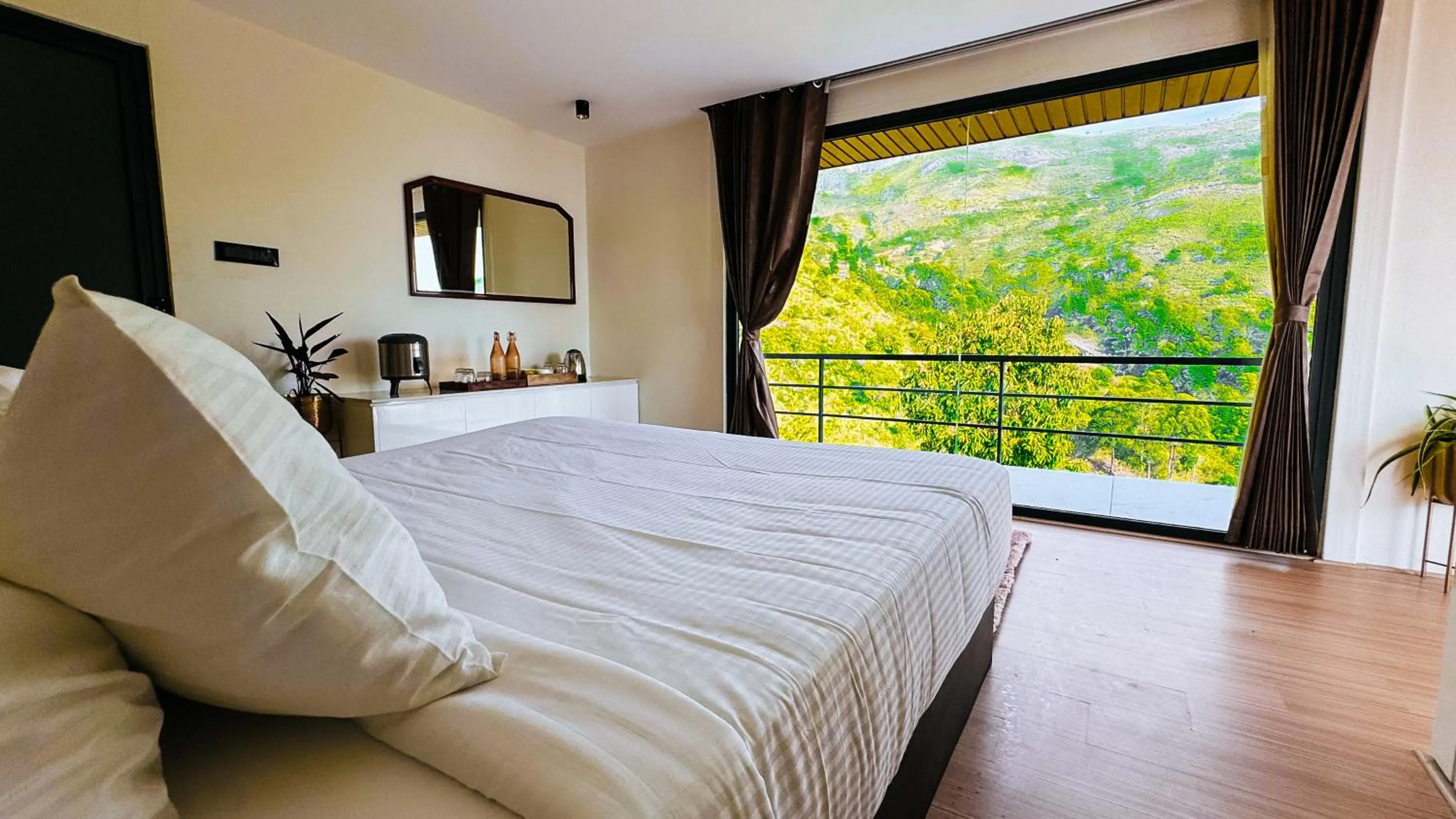 Bed in Tomorrowland Farms and Suites