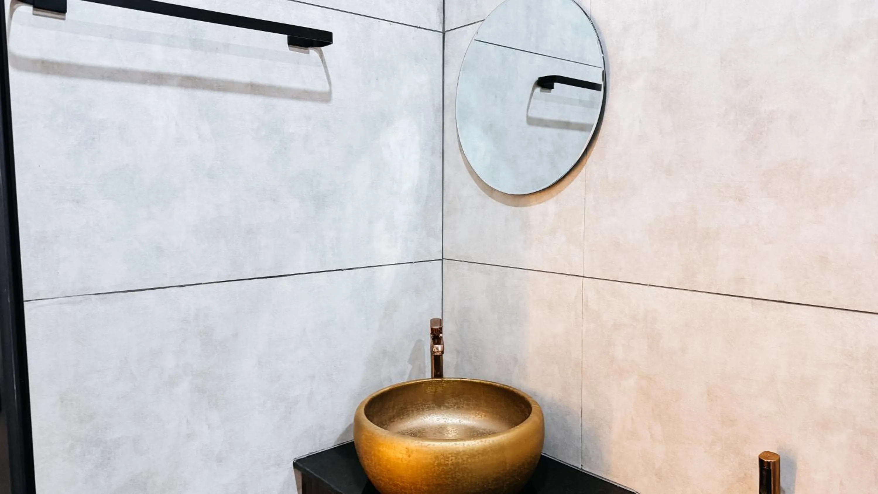 Tomorrowland Farms and Suites