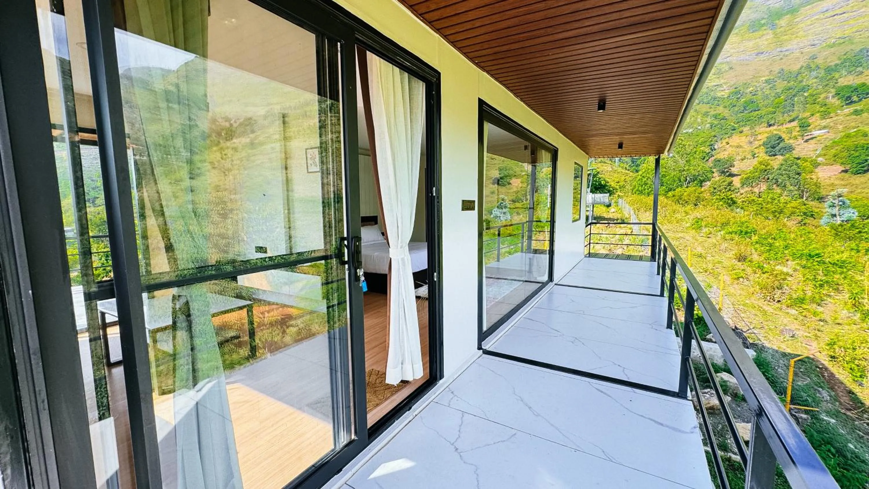 Balcony/Terrace in Tomorrowland Farms and Suites