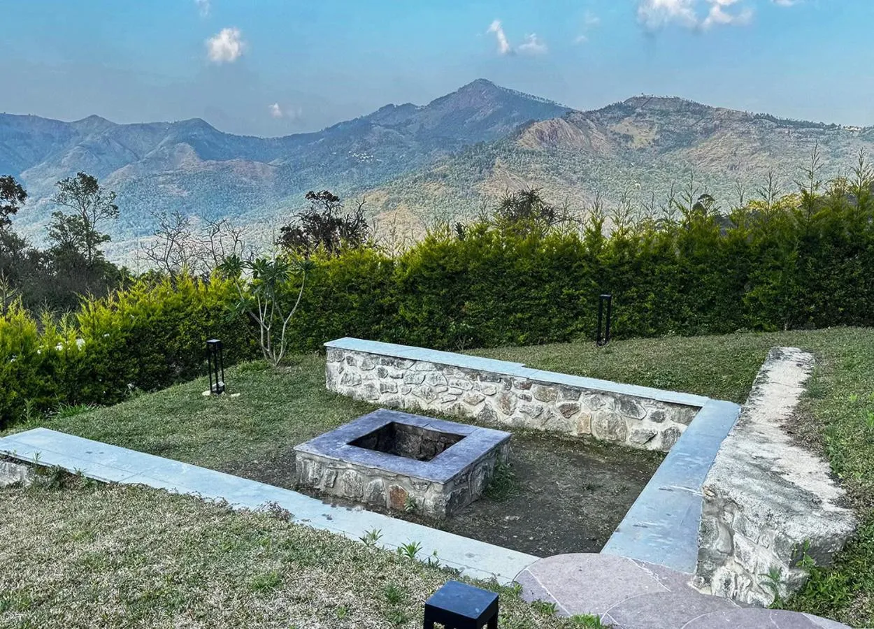 Tomorrowland Farms and Suites