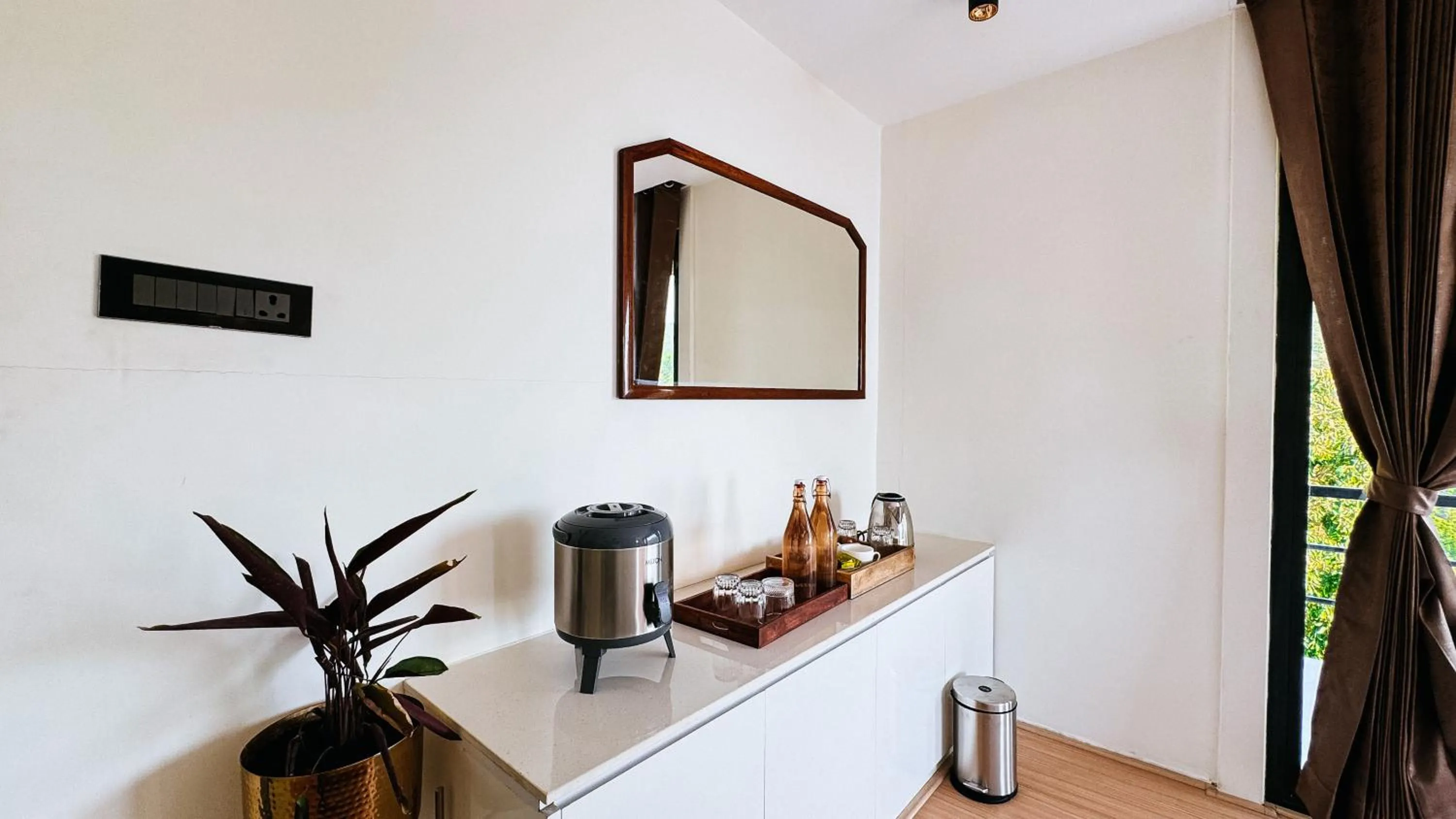 Tomorrowland Farms and Suites