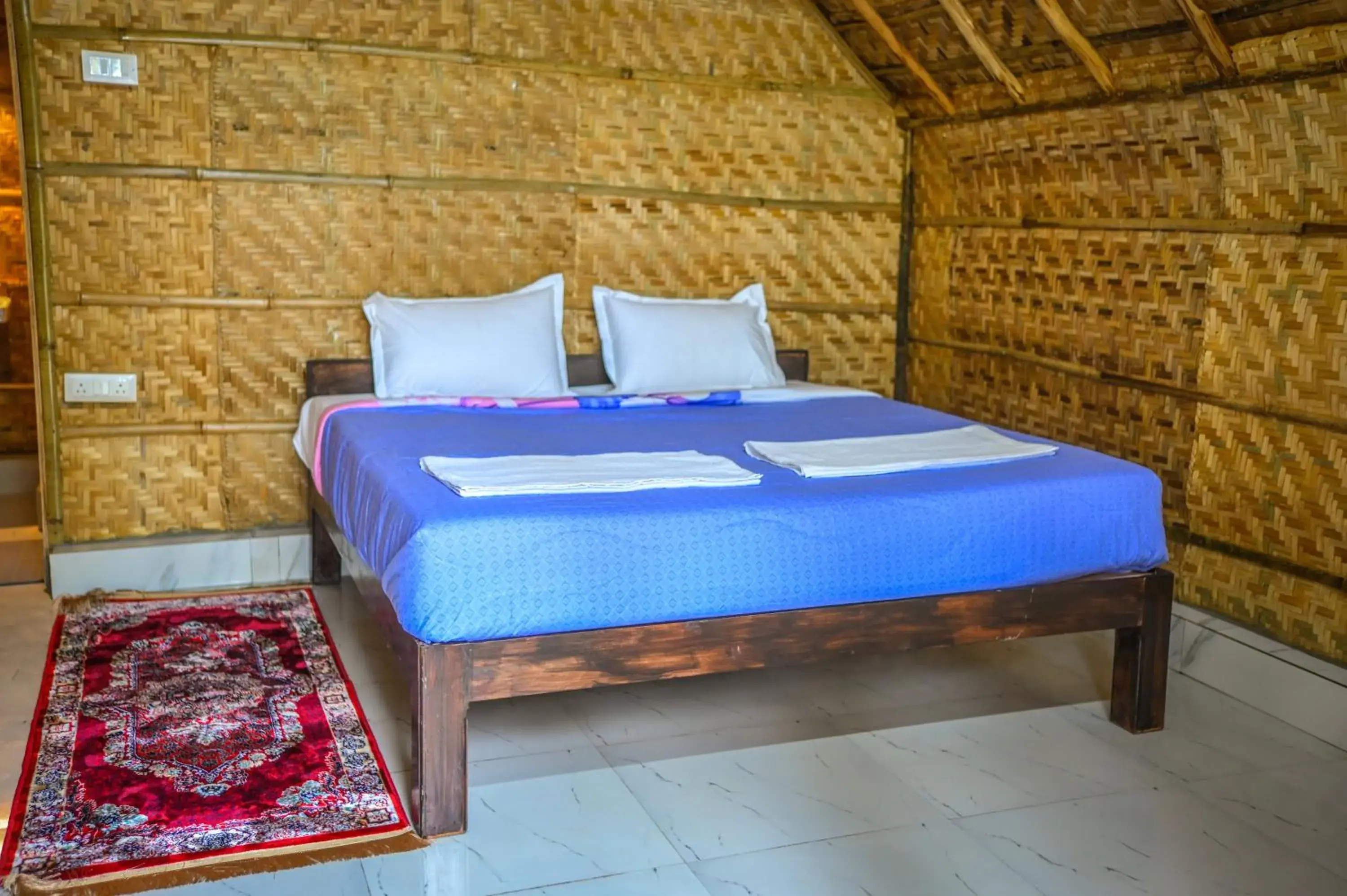 Bed in Tamarind Tree Way Side Amenities Bed in Tamarind Tree Way Side Amenities