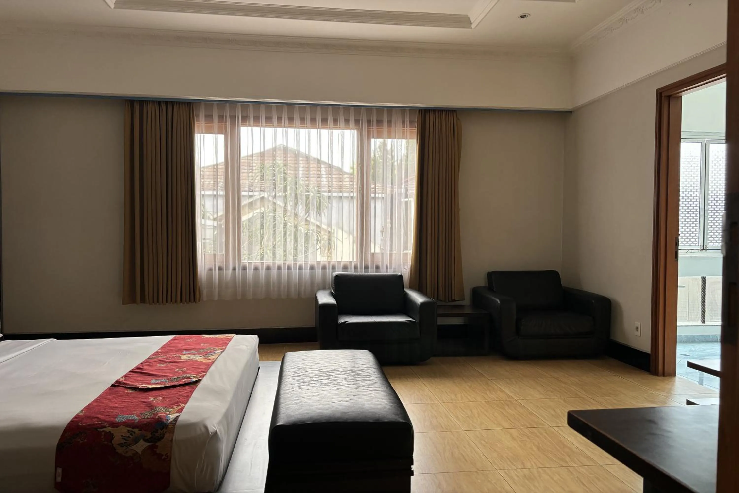 Bed in Hotel Pesona Bamboe Lembang