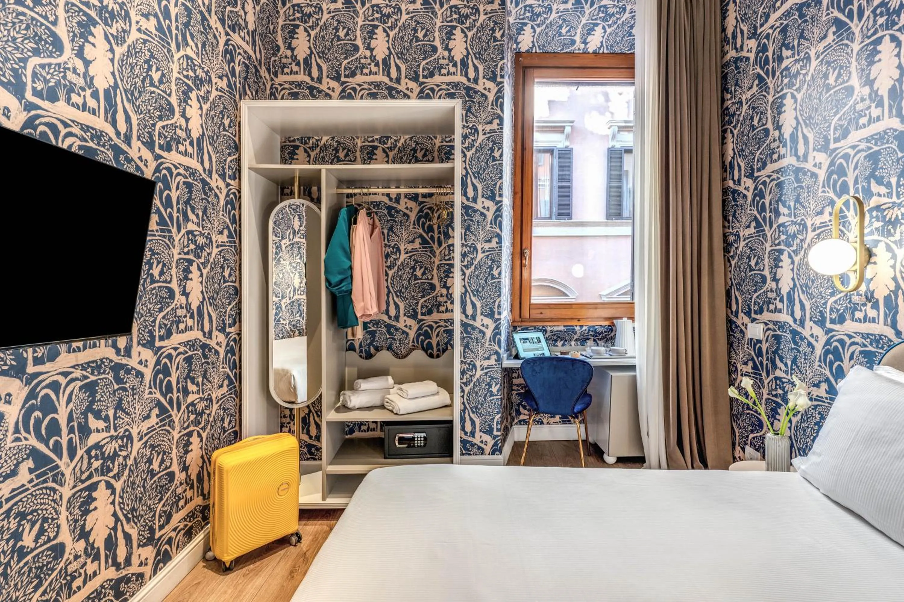 Bed in Townhouse Condotti 29