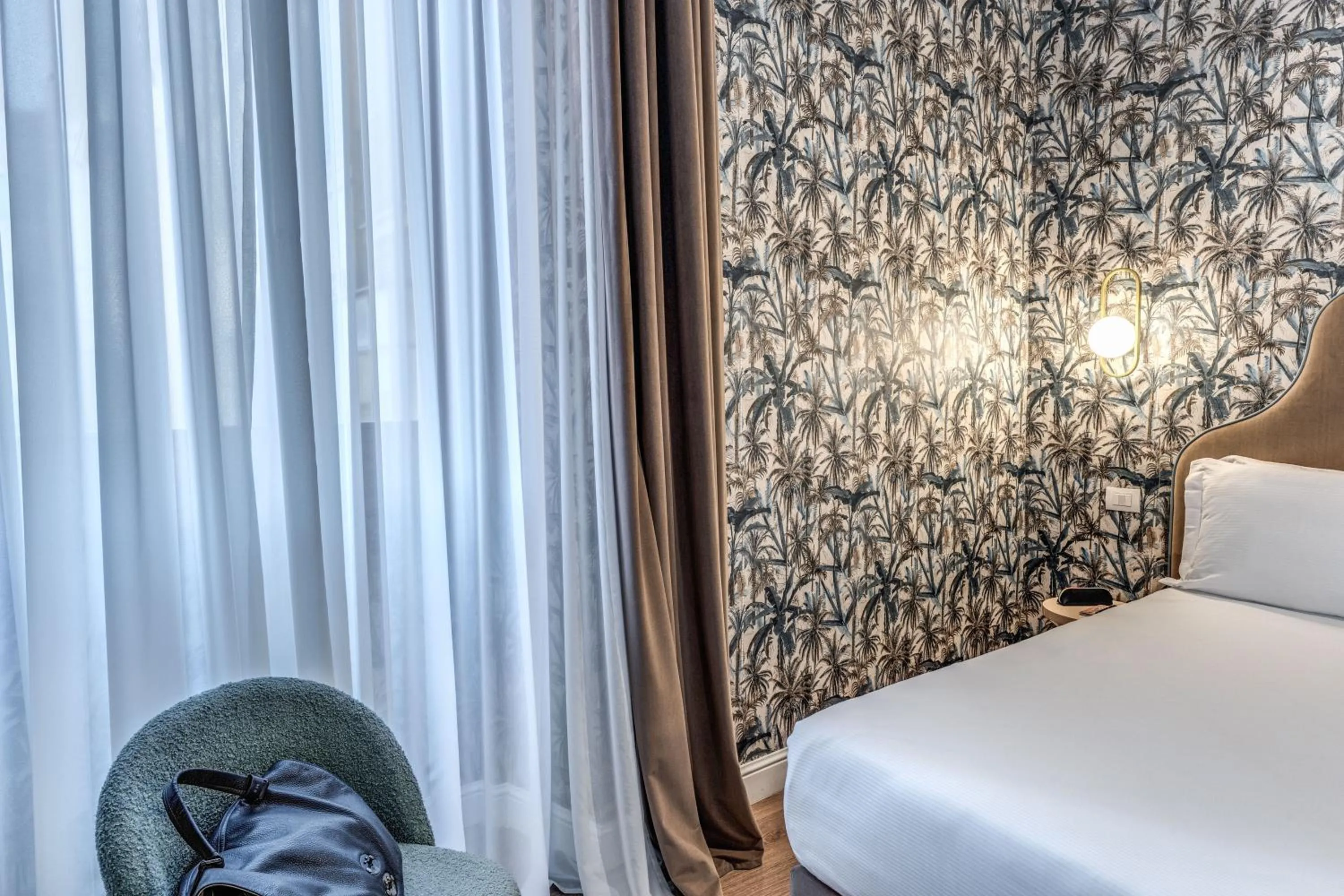 Bed in Townhouse Condotti 29