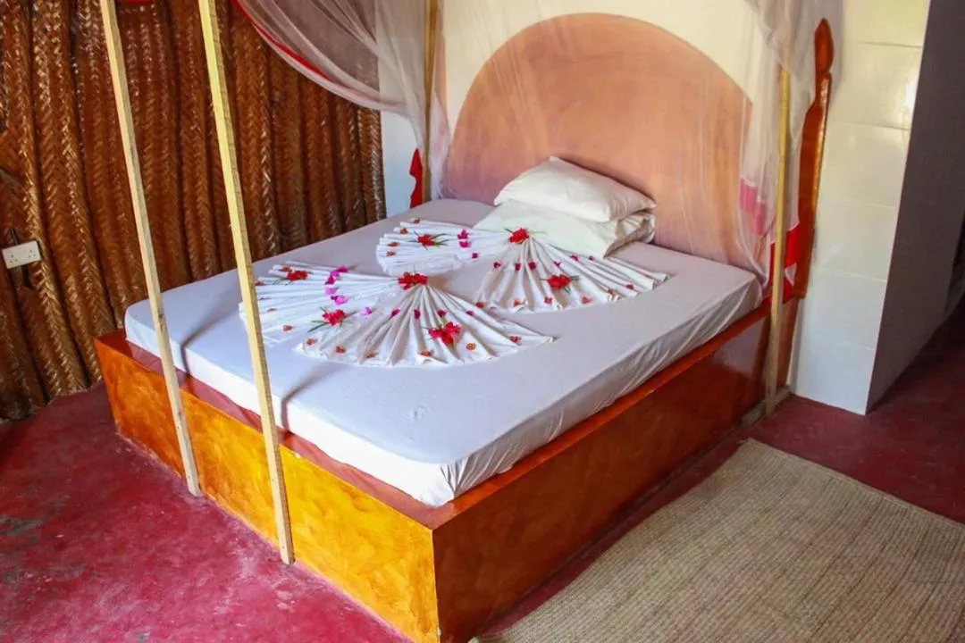 Bedroom, Bed in New Jambo Bungalows