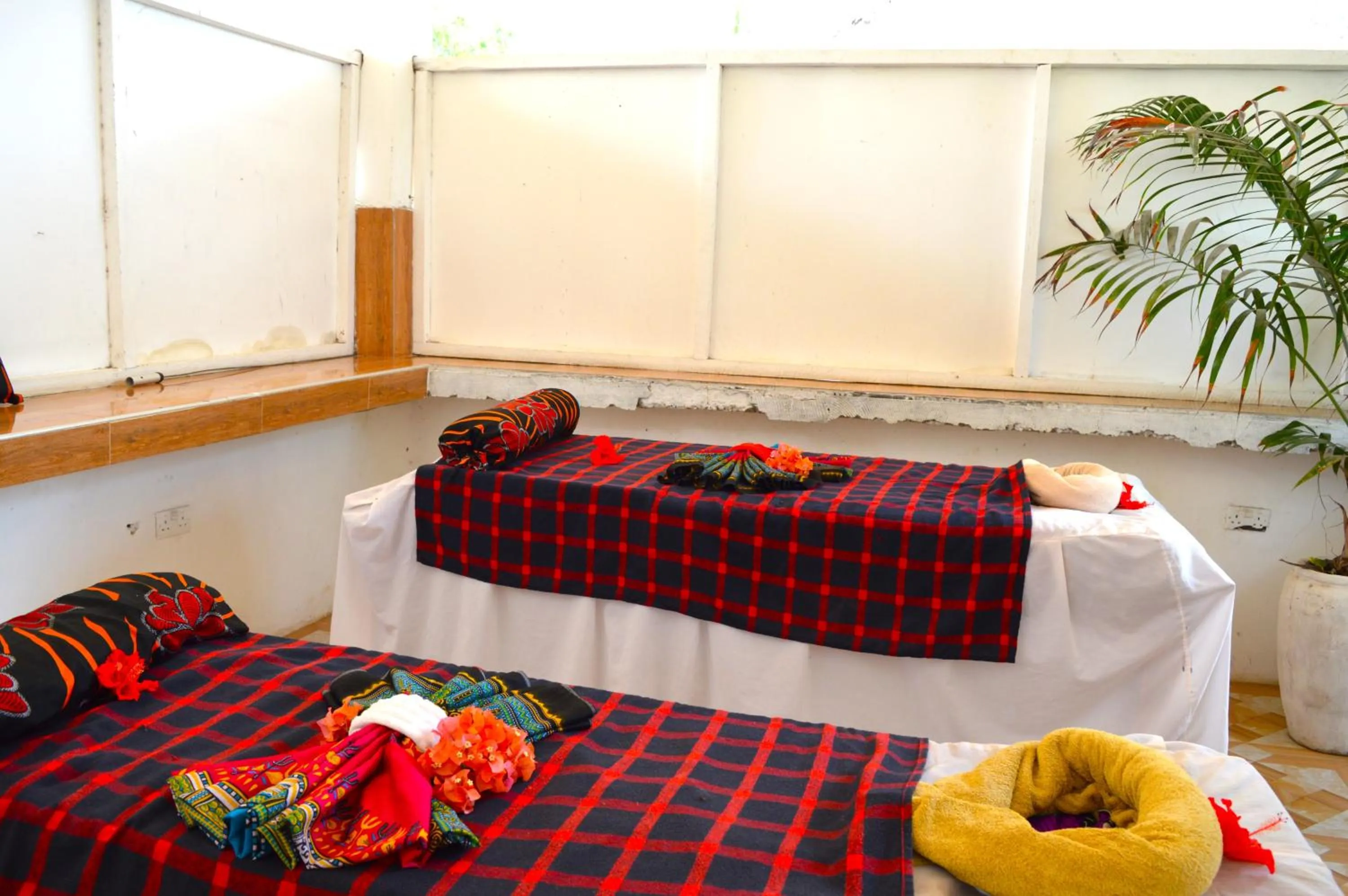 Massage, Bed in New Jambo Bungalows