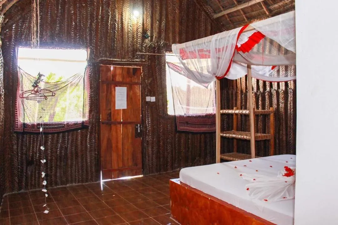 Bedroom, Bed in New Jambo Bungalows