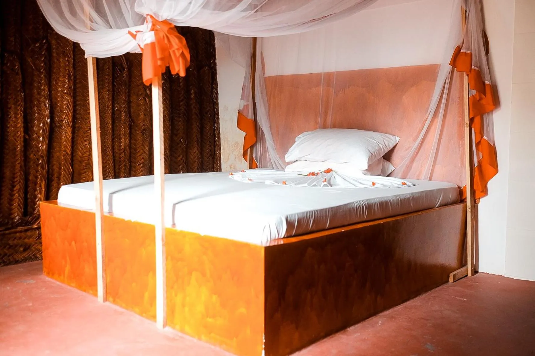 Bedroom, Bed in New Jambo Bungalows