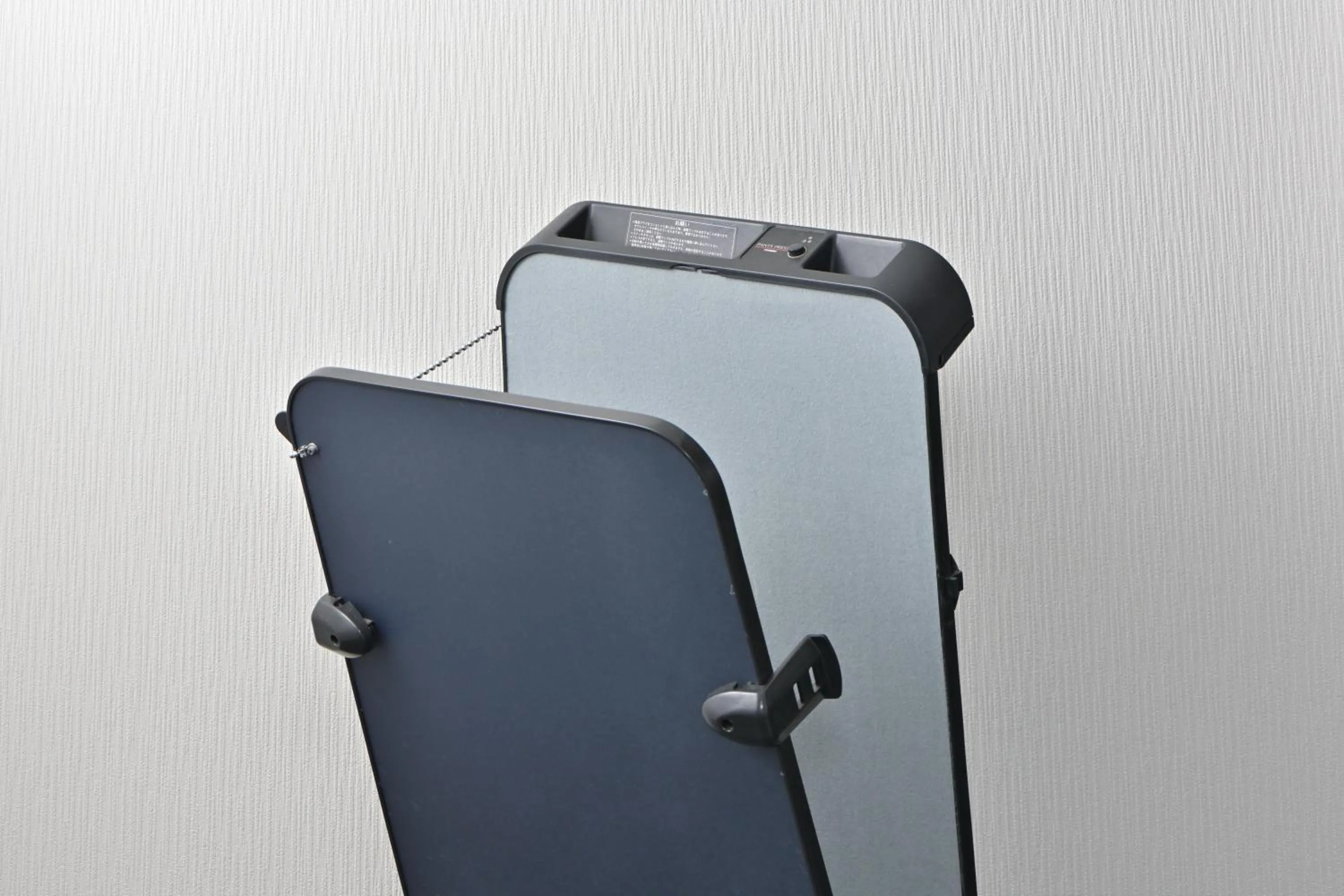 trouser press in Wakayama Urban Hotel