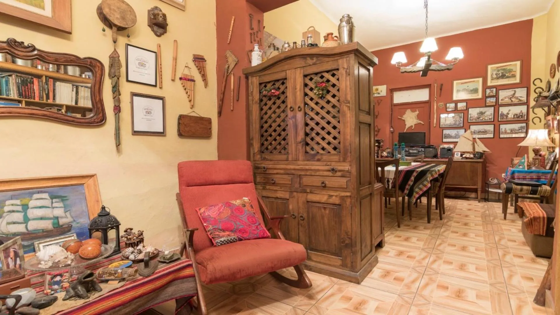 Beraja Family Hostel