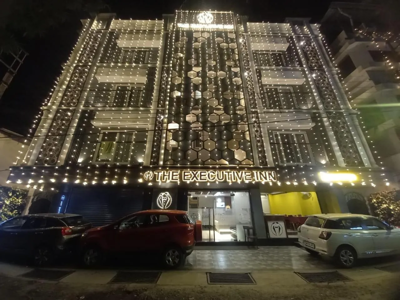 Property building in The Executive Inn