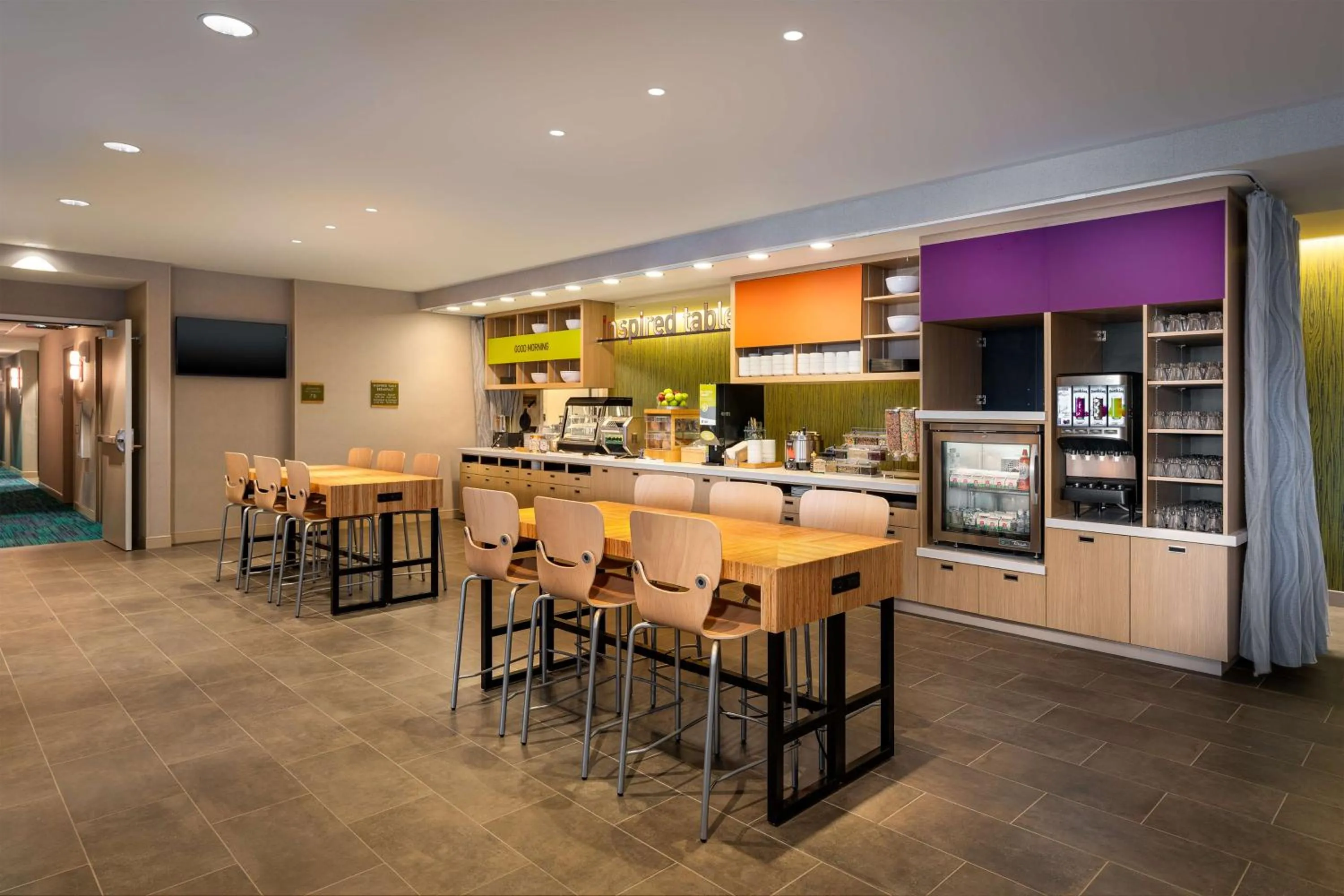 Breakfast in Home2 Suites by Hilton Bozeman Midtown