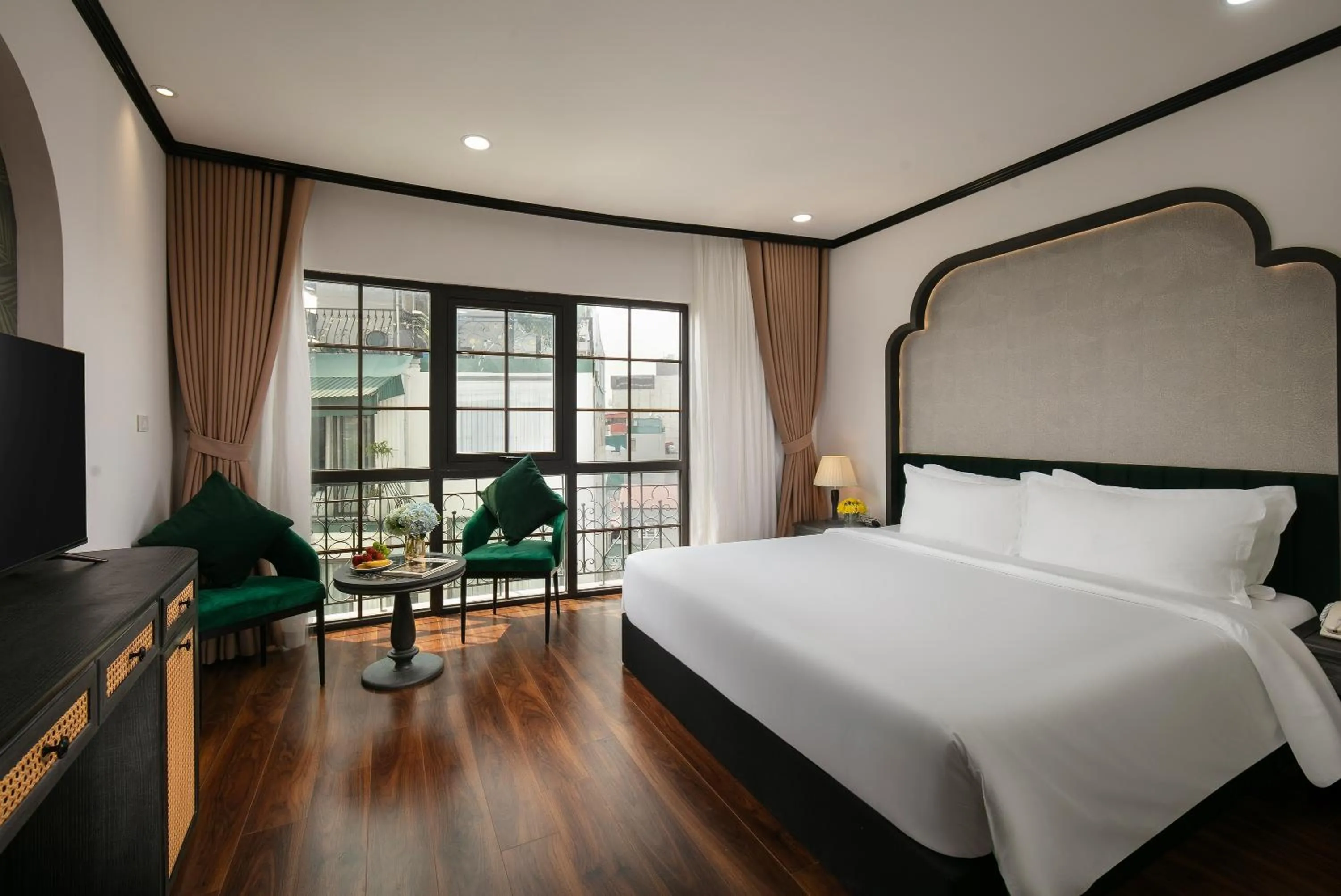 View (from property/room), Bed in Hanoi Plaza Suite Hotel & Spa