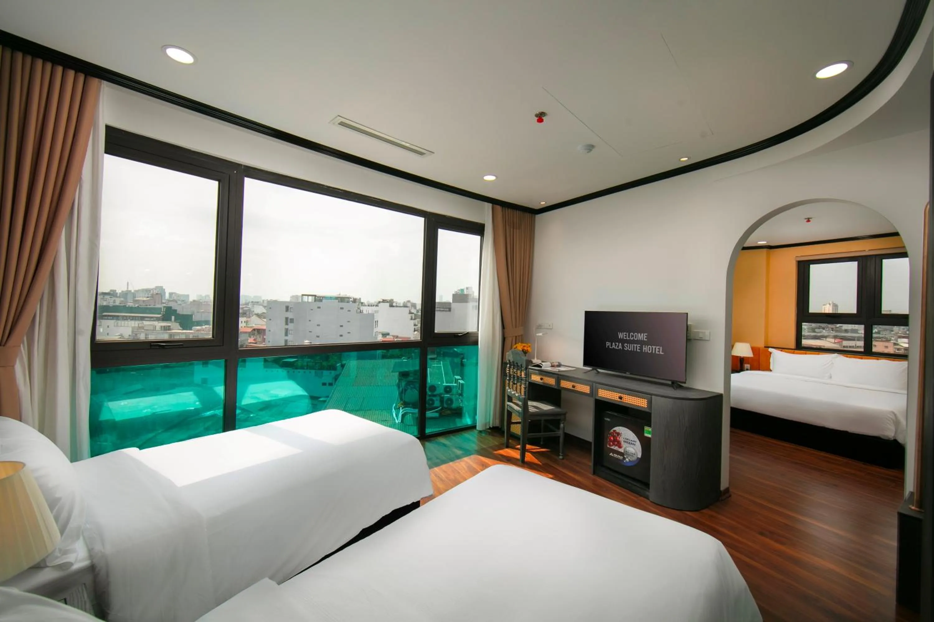 Floor plan, Bed in Hanoi Plaza Suite Hotel & Spa