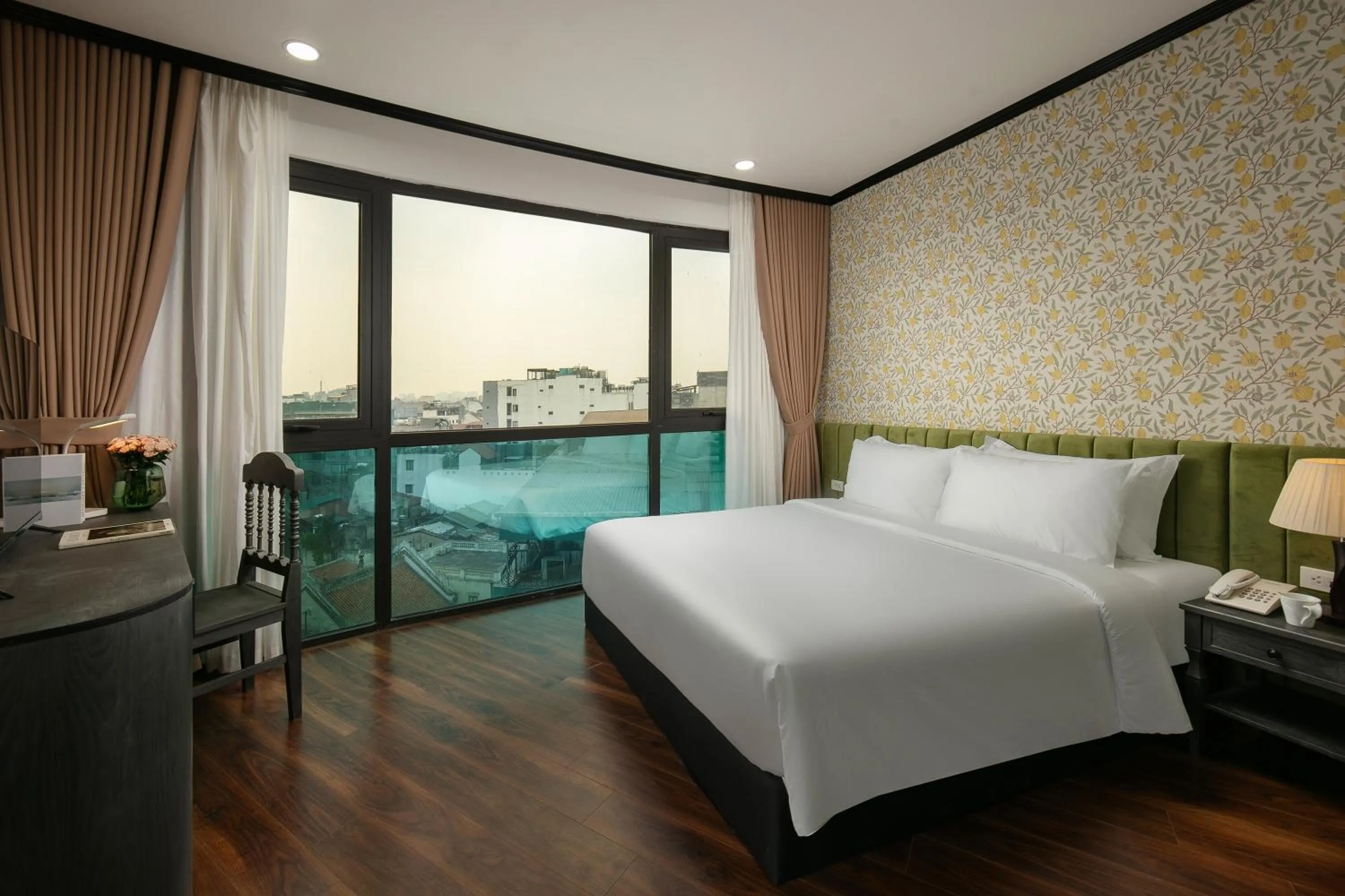 Bedroom, Bed in Hanoi Plaza Suite Hotel & Spa