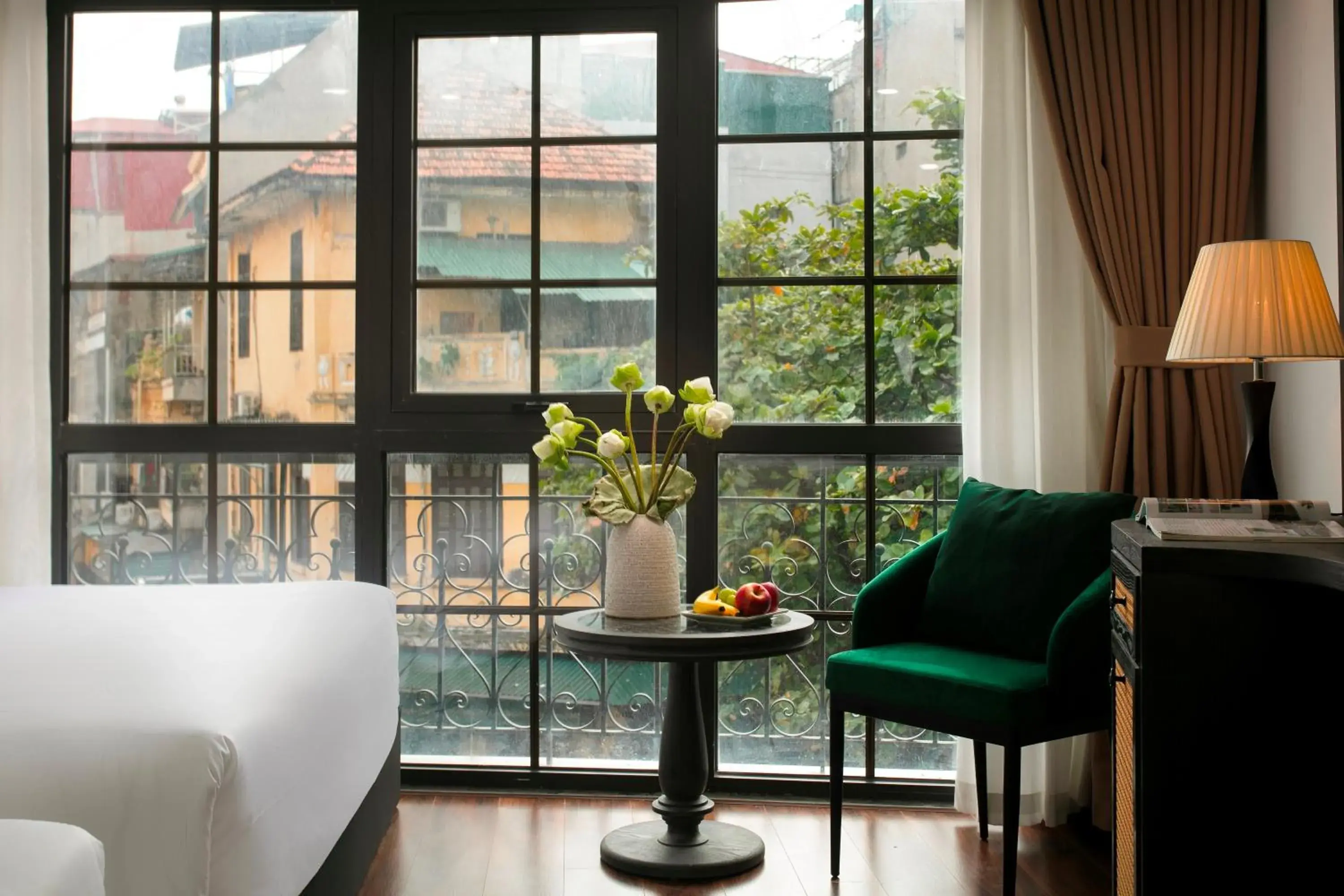 Twin Room with City View in Hanoi Plaza Suite Hotel & Spa Twin Room with City View in Hanoi Plaza Suite Hotel & Spa