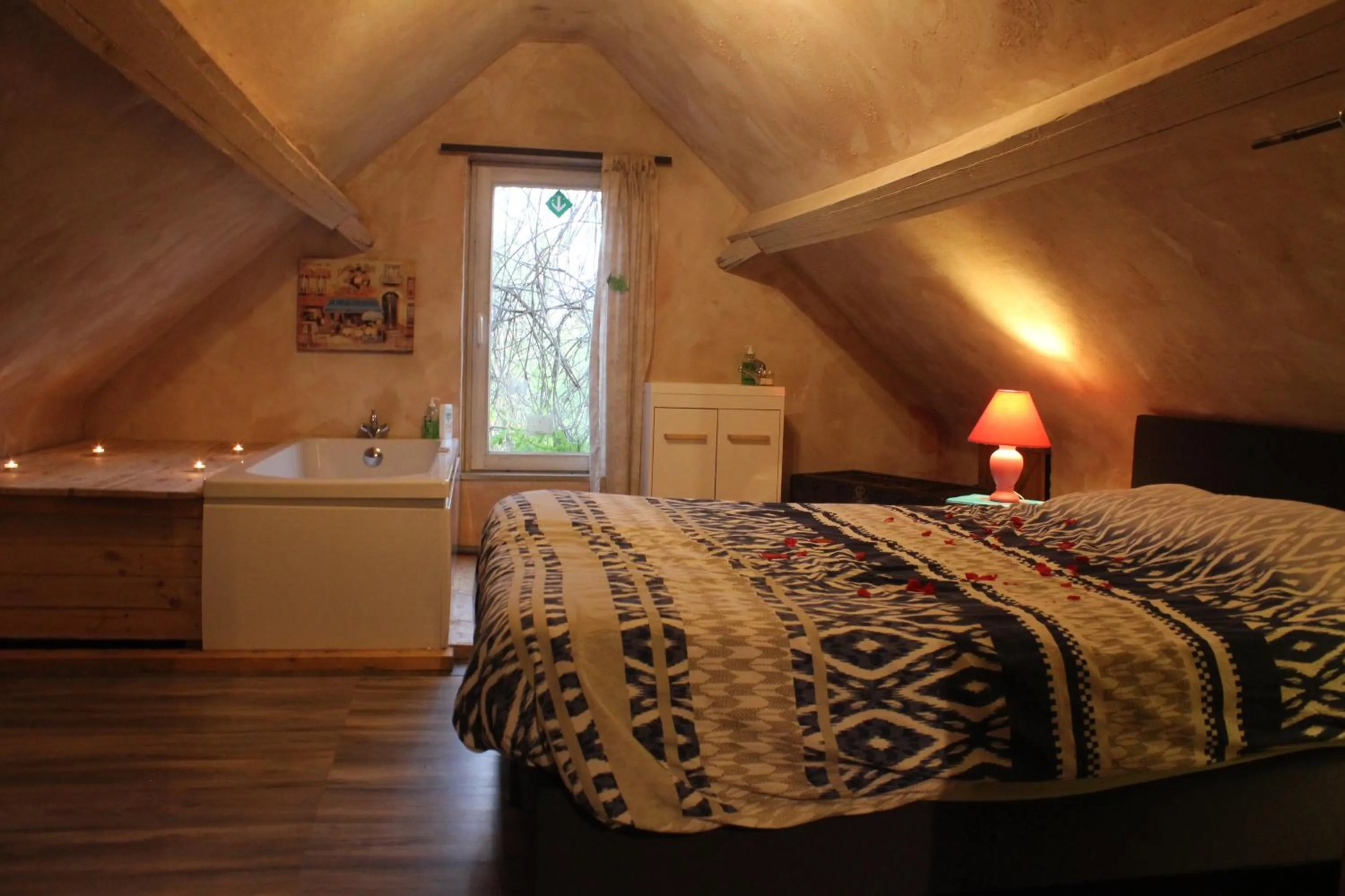 Bed in B&B 't Zwaluwnest