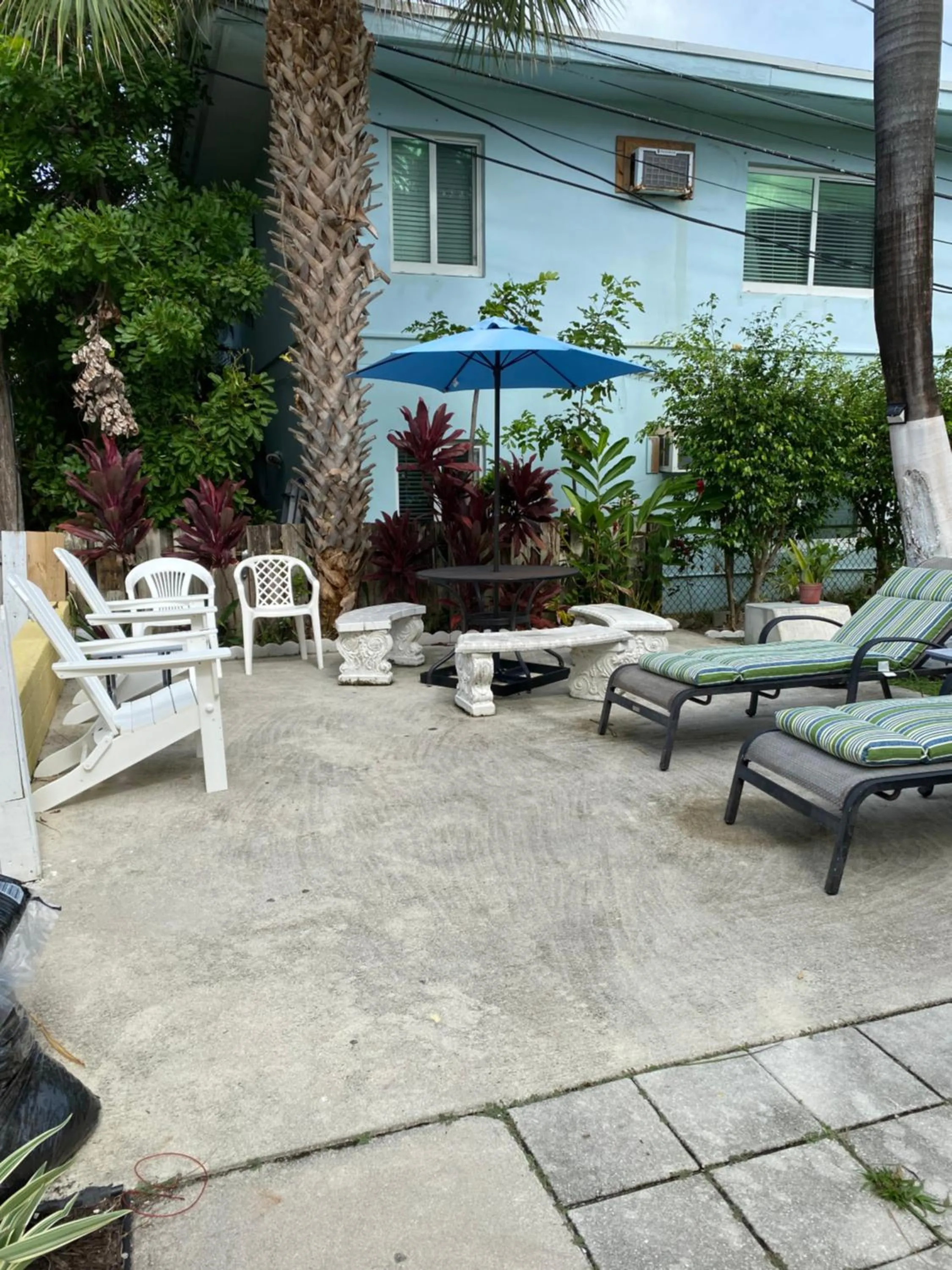 Seating area in Dee Jay Beach Resort