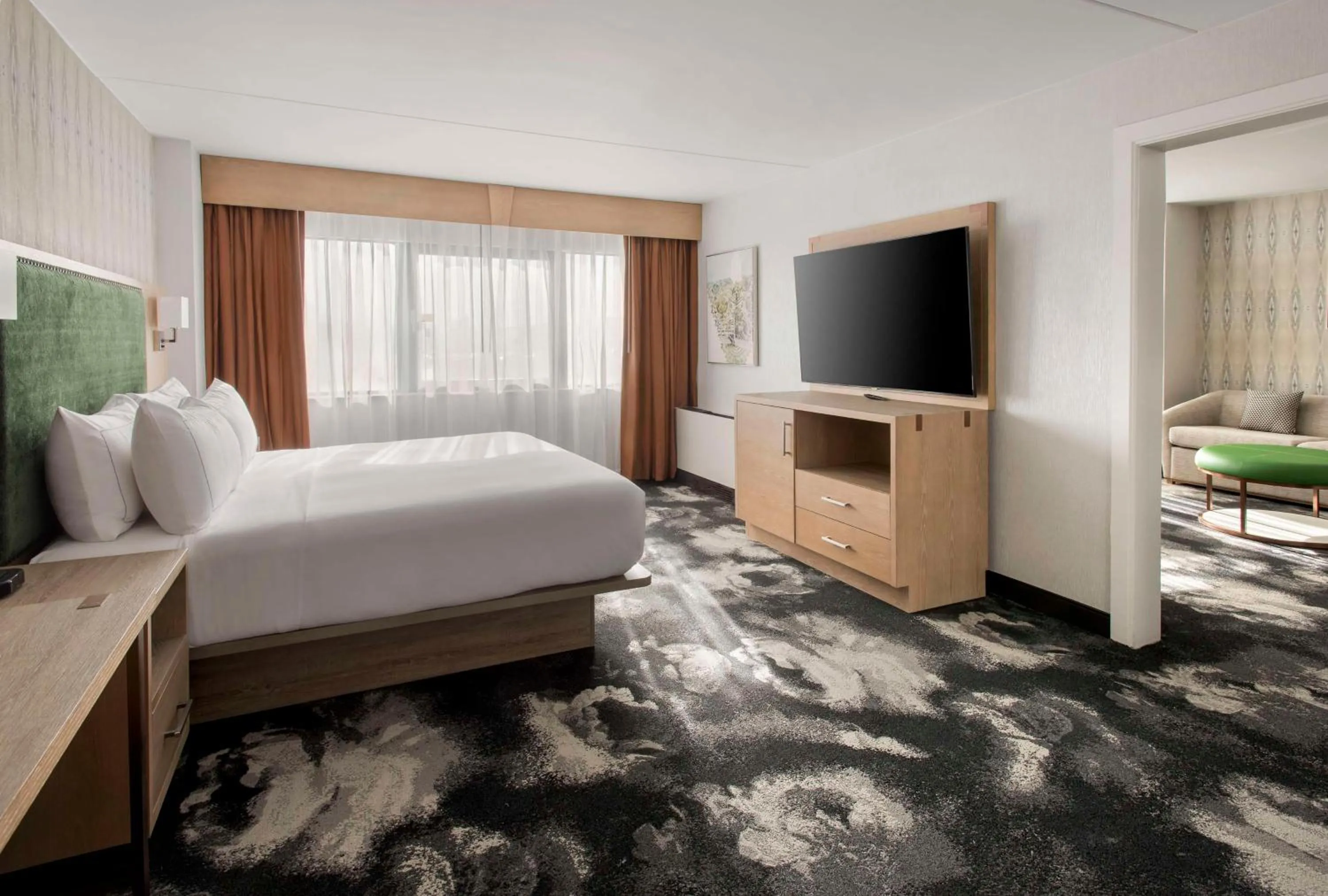 Bed in DoubleTree by Hilton Poughkeepsie