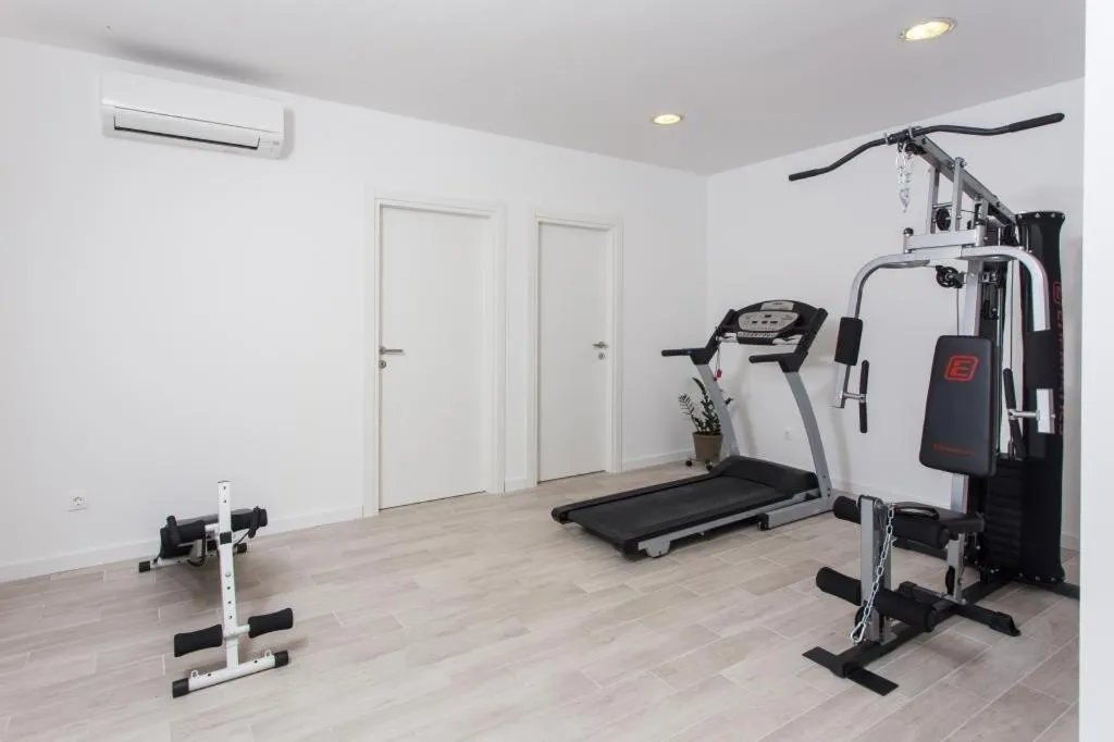 Fitness centre/facilities in Villa Dupcic