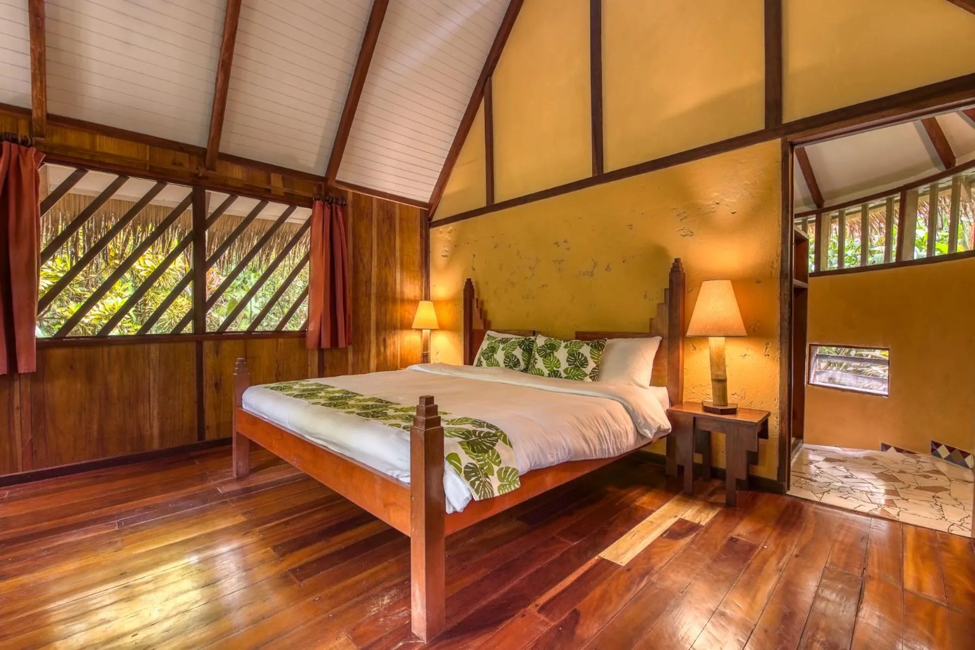Deluxe Double Room in Shawandha Lodge