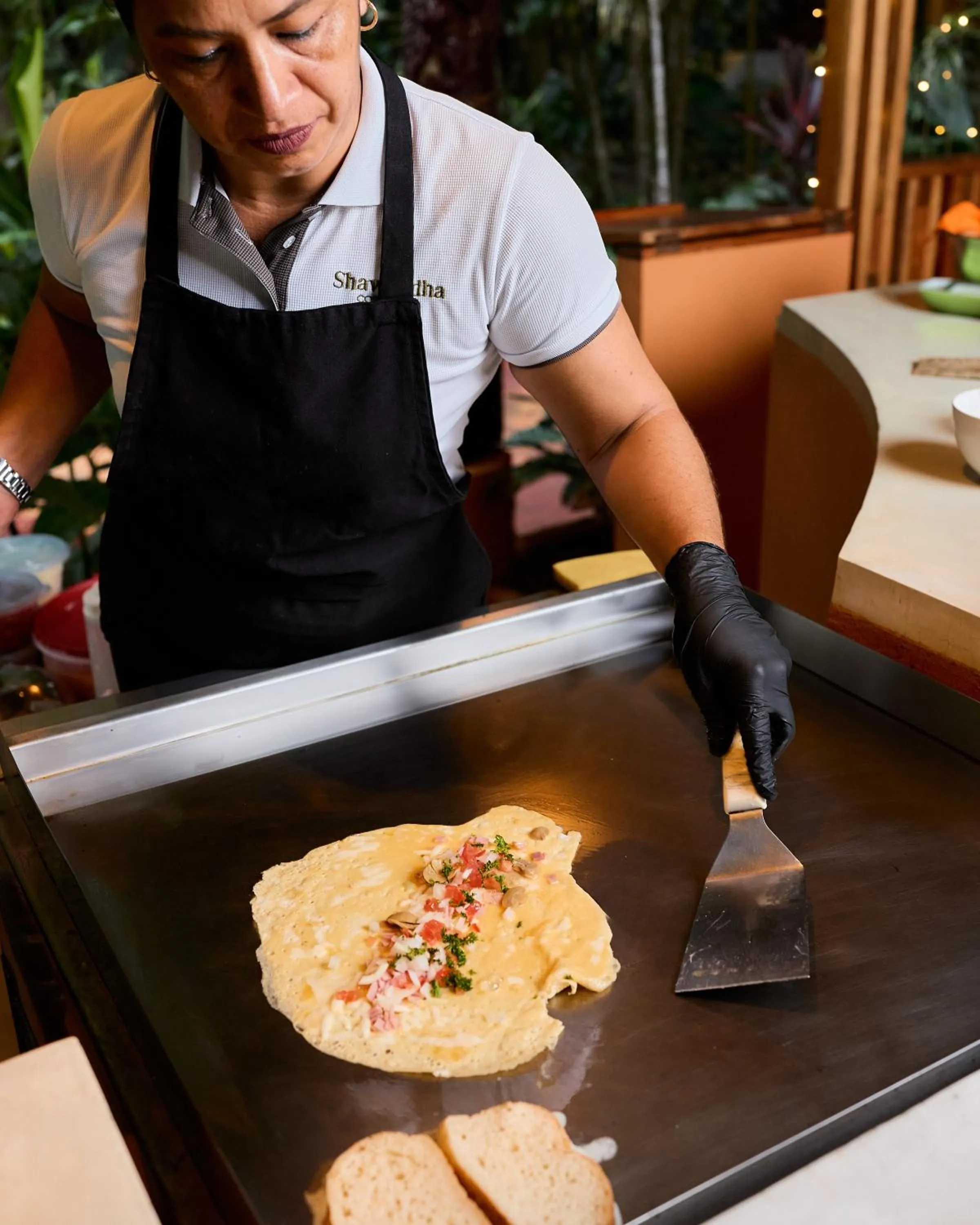Buffet breakfast in Hotel Shawandha Costa Rica