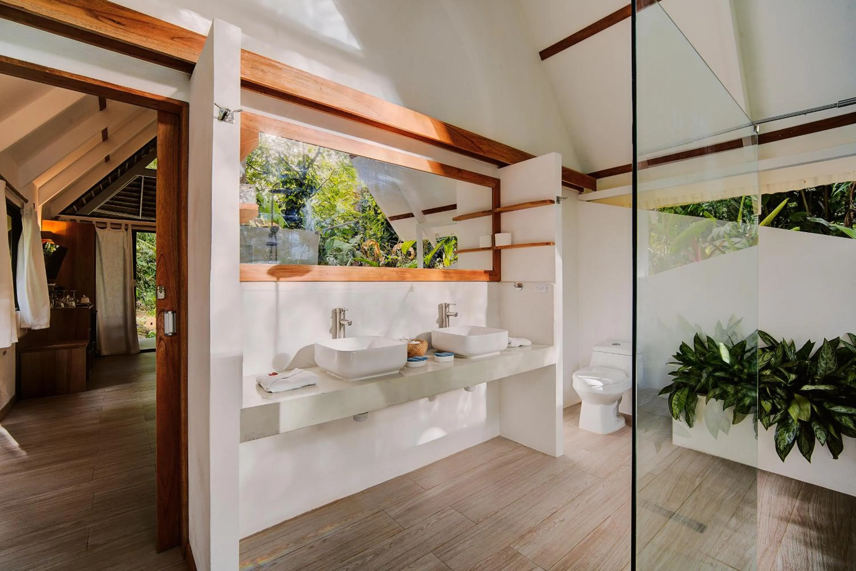 Bathroom in Hotel Shawandha Costa Rica