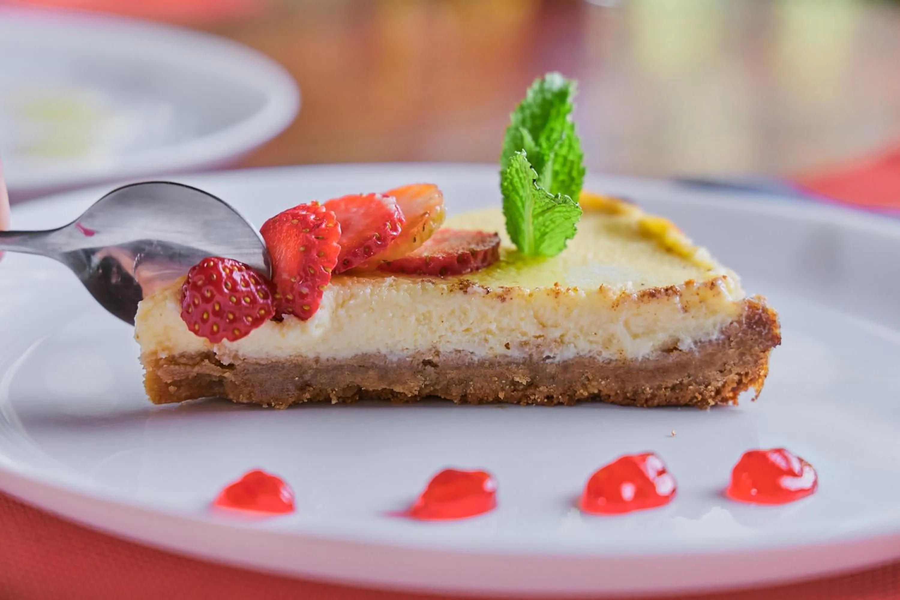 Restaurant/places to eat in Shawandha Lodge