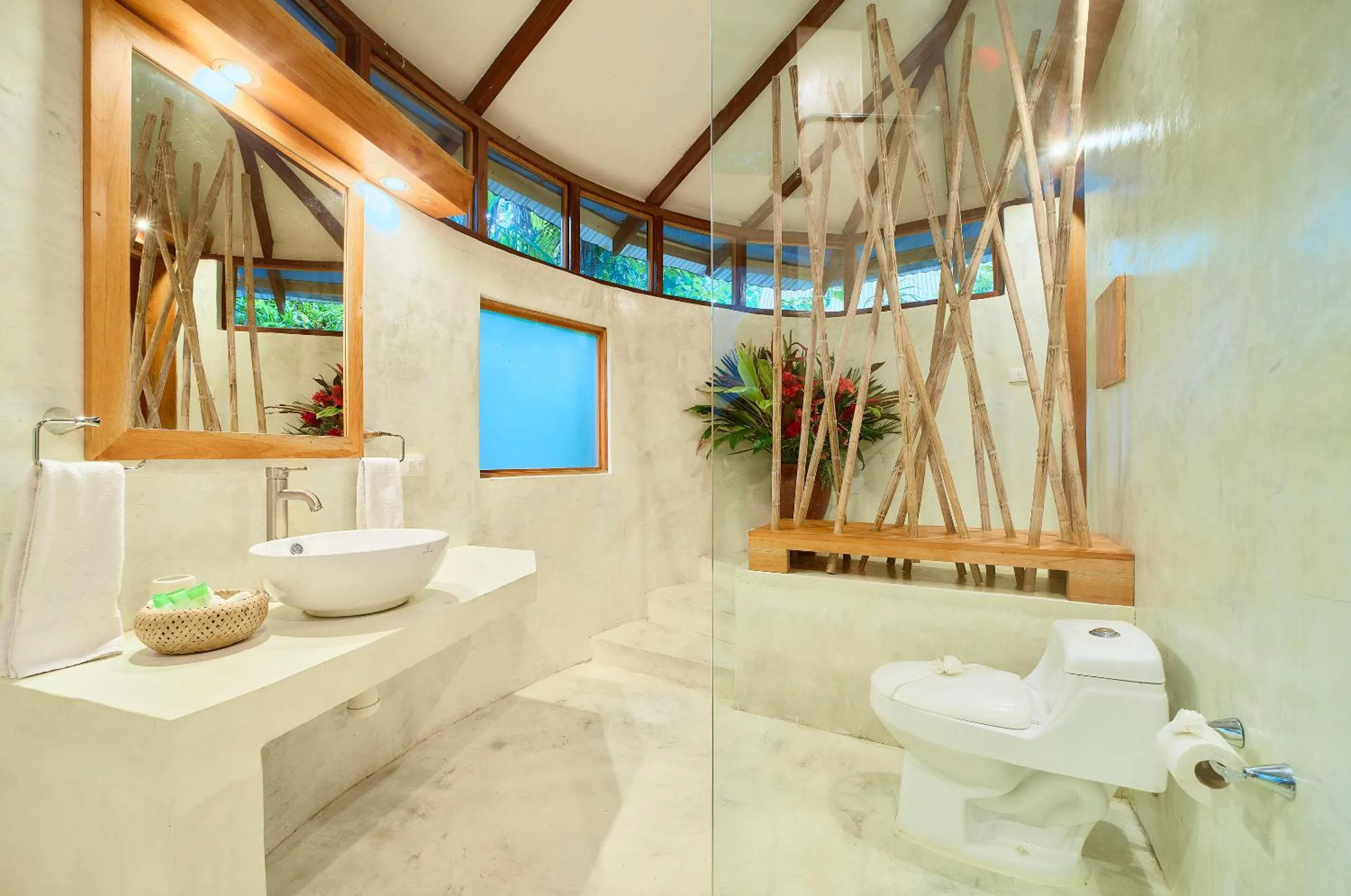 Bathroom in Shawandha Lodge