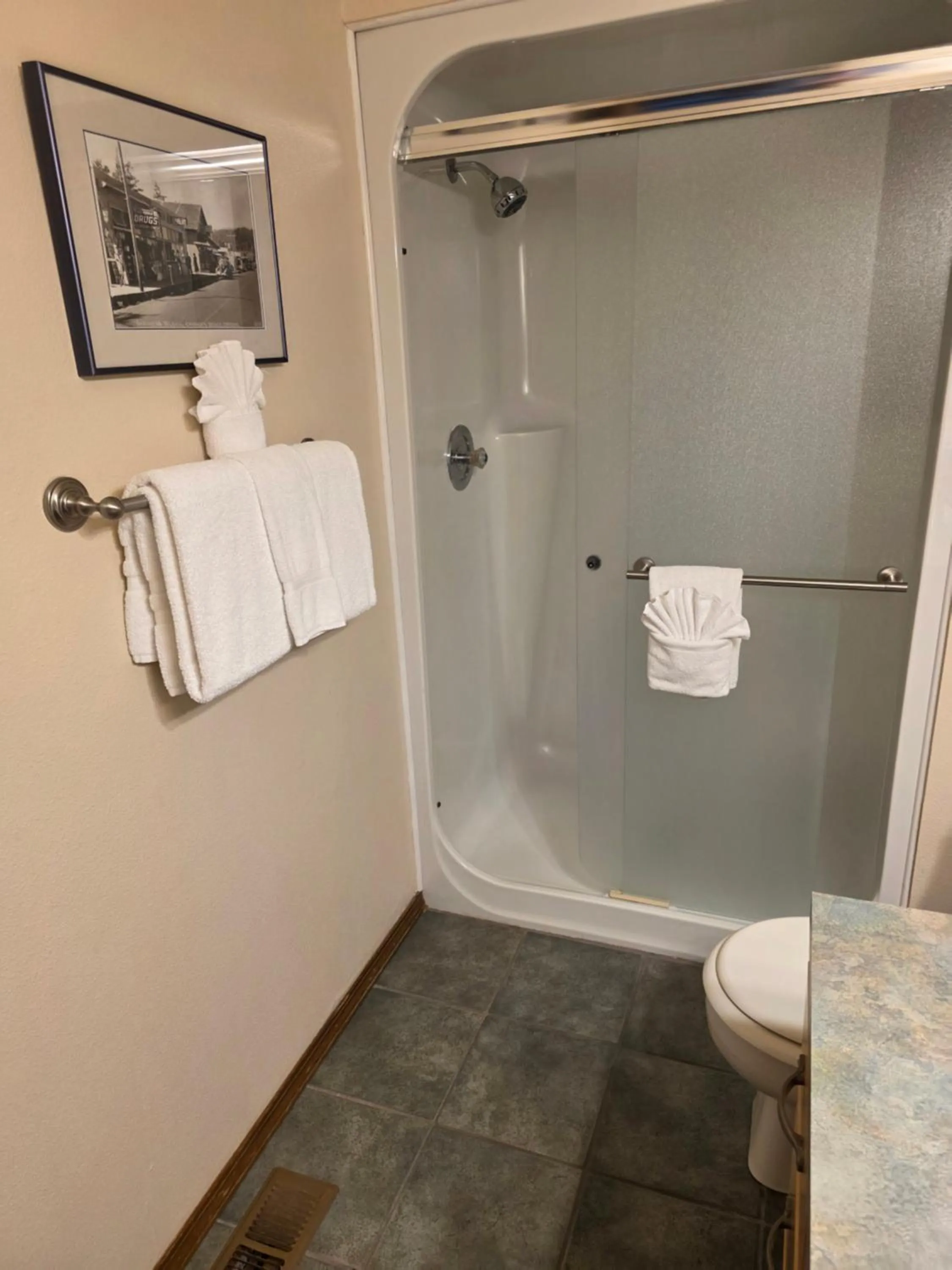 Bathroom in The Waves