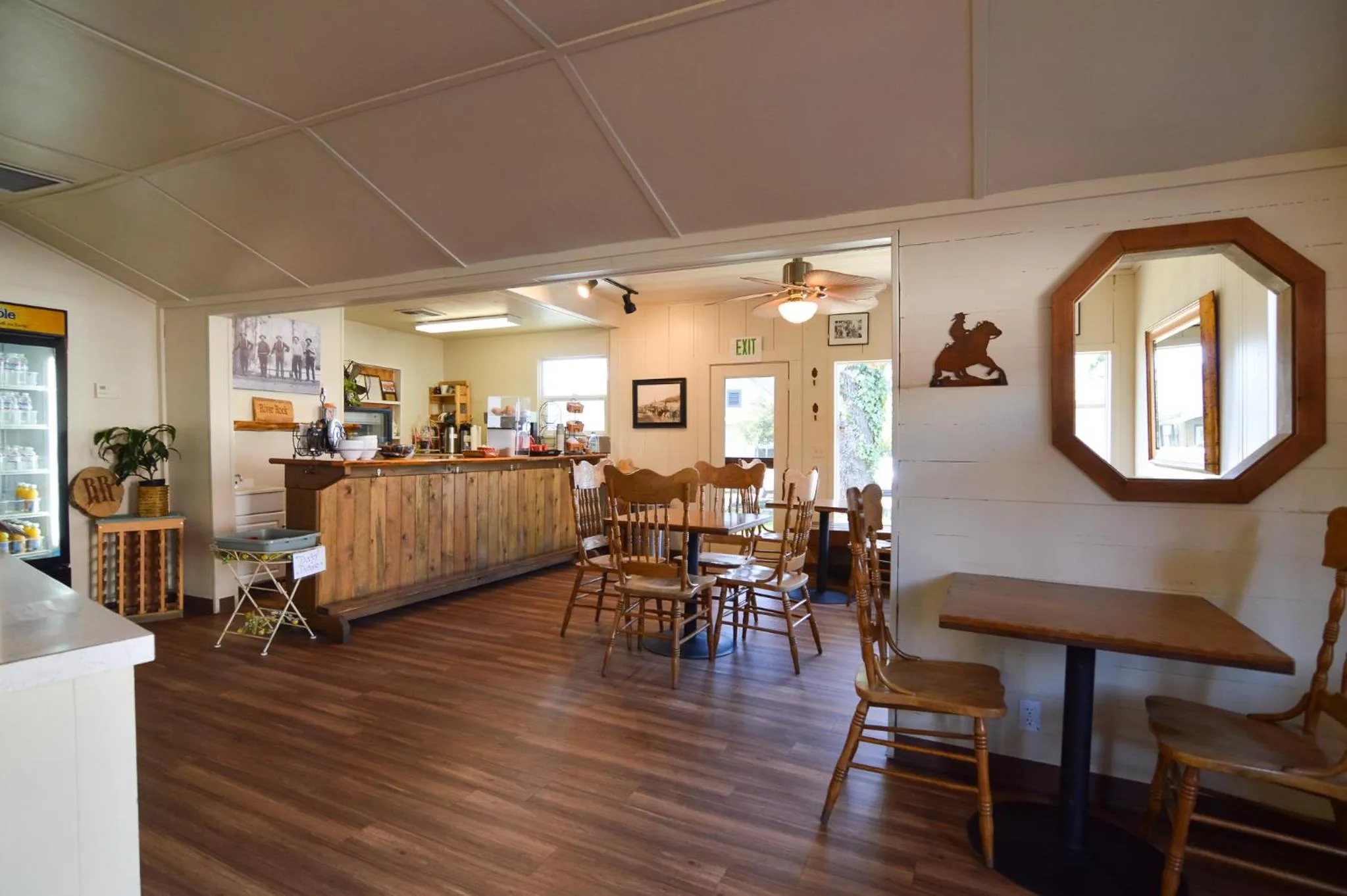 River Rock Inn