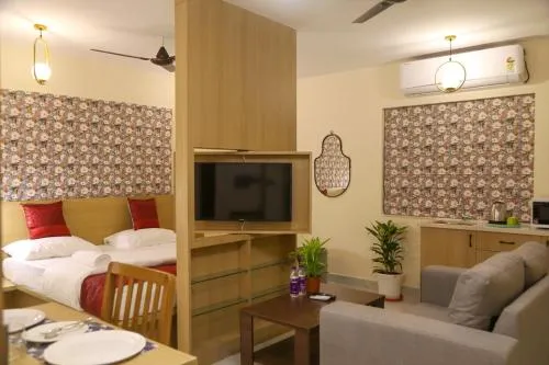 Lumis studio apartment