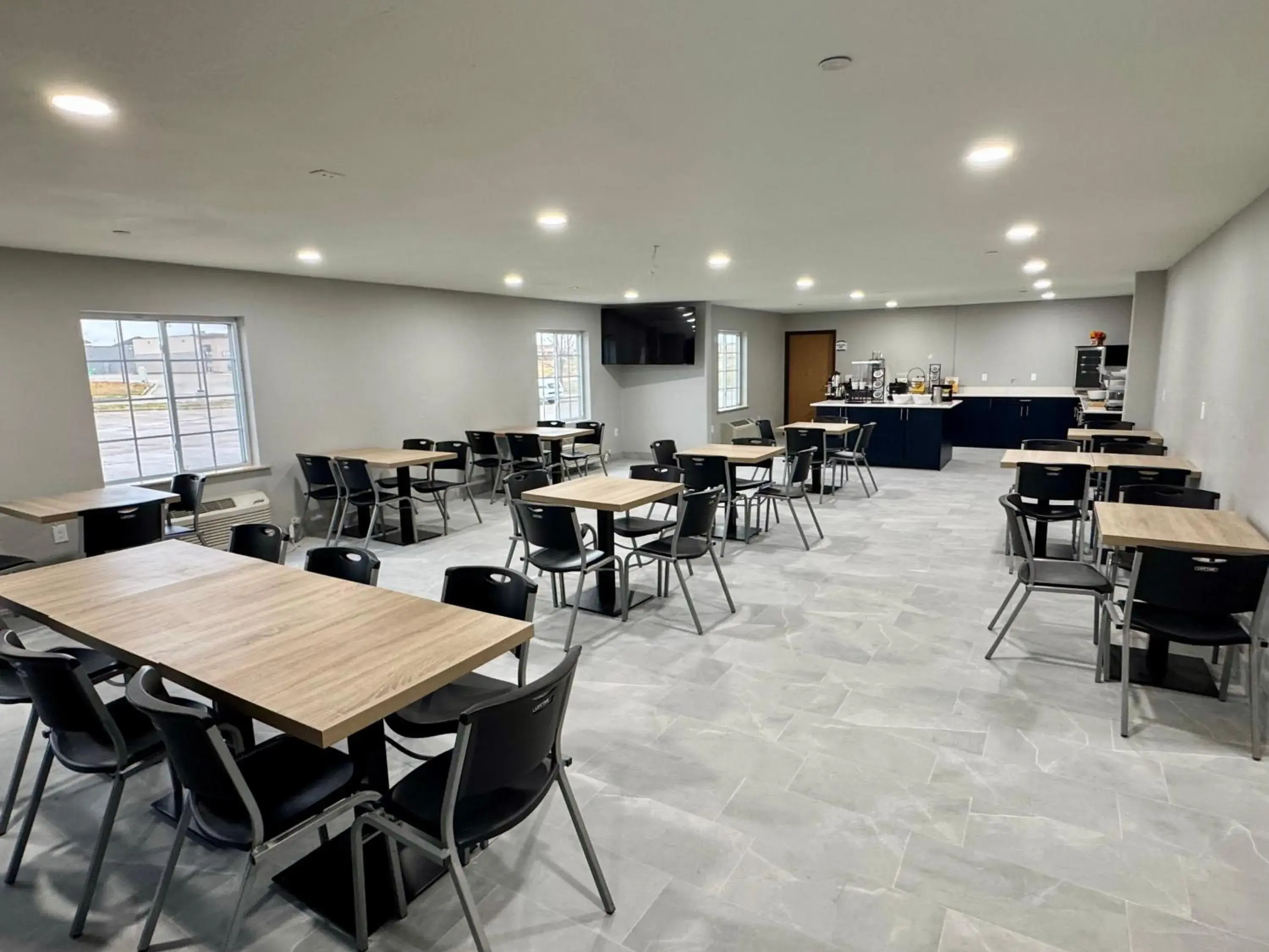 Restaurant/places to eat in Baymont by Wyndham Dickinson Restaurant/places to eat in Baymont by Wyndham Dickinson