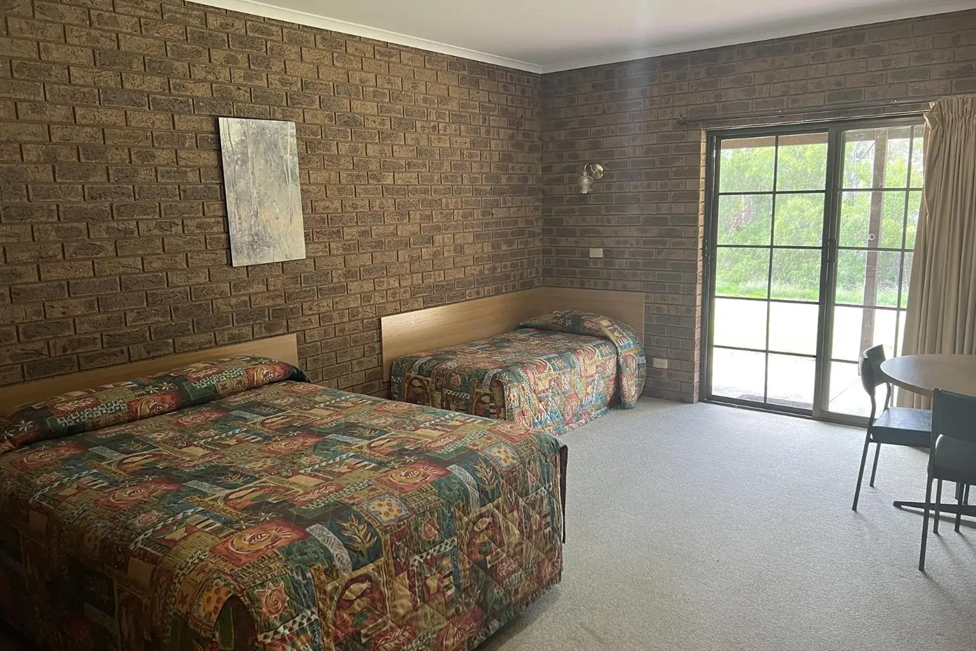 Bed in Tocumwal Early Settlers Motel Bed in Tocumwal Early Settlers Motel