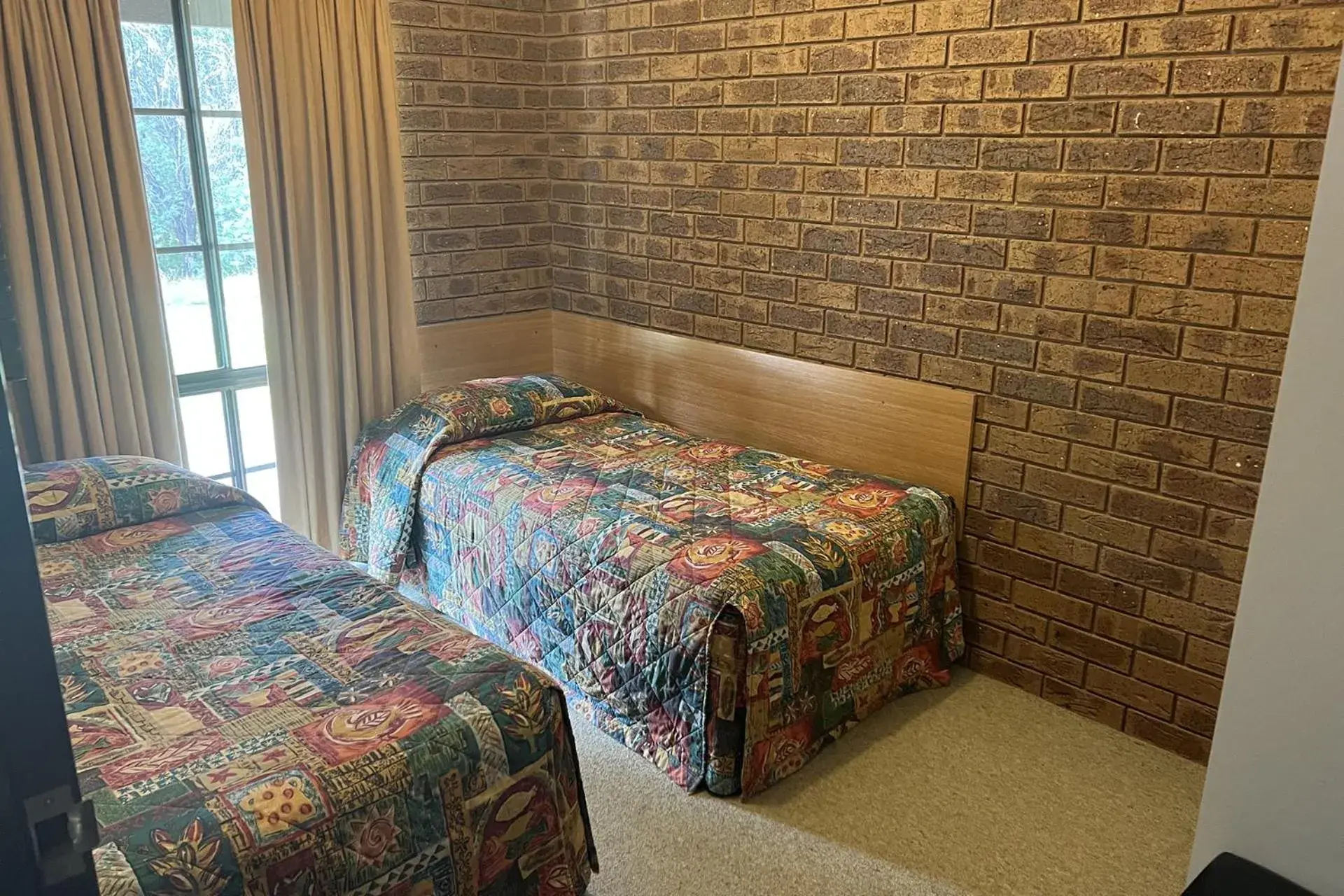 Bed in Tocumwal Early Settlers Motel Bed in Tocumwal Early Settlers Motel