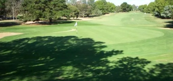 Golfcourse in Tocumwal Early Settlers Motel