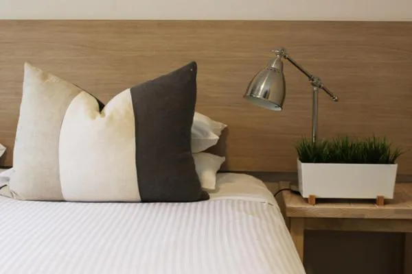 Bed in Crossroads Hotel