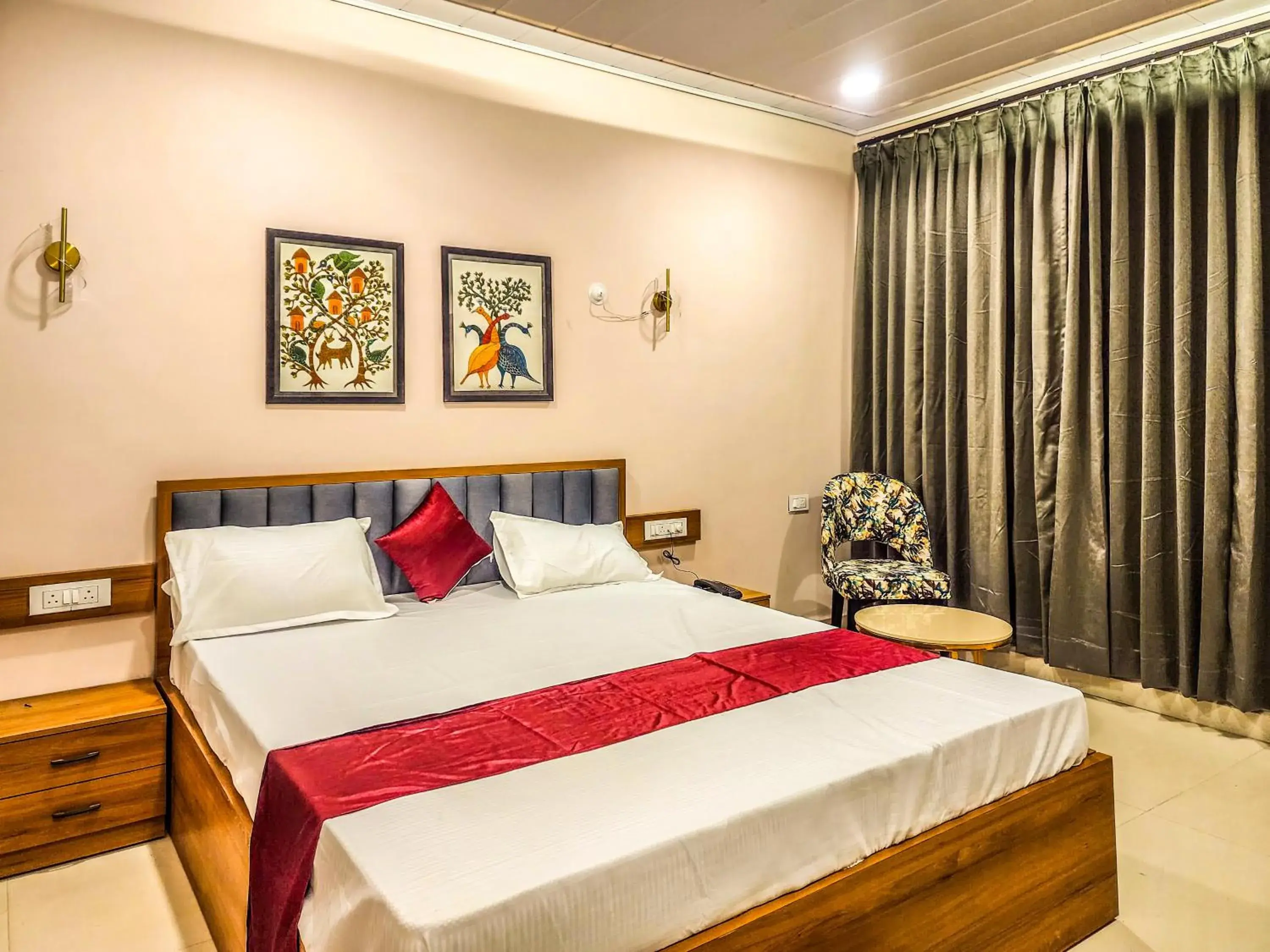 Shivani Imperial Hotel & Banquet Shivani Imperial Hotel & Banquet