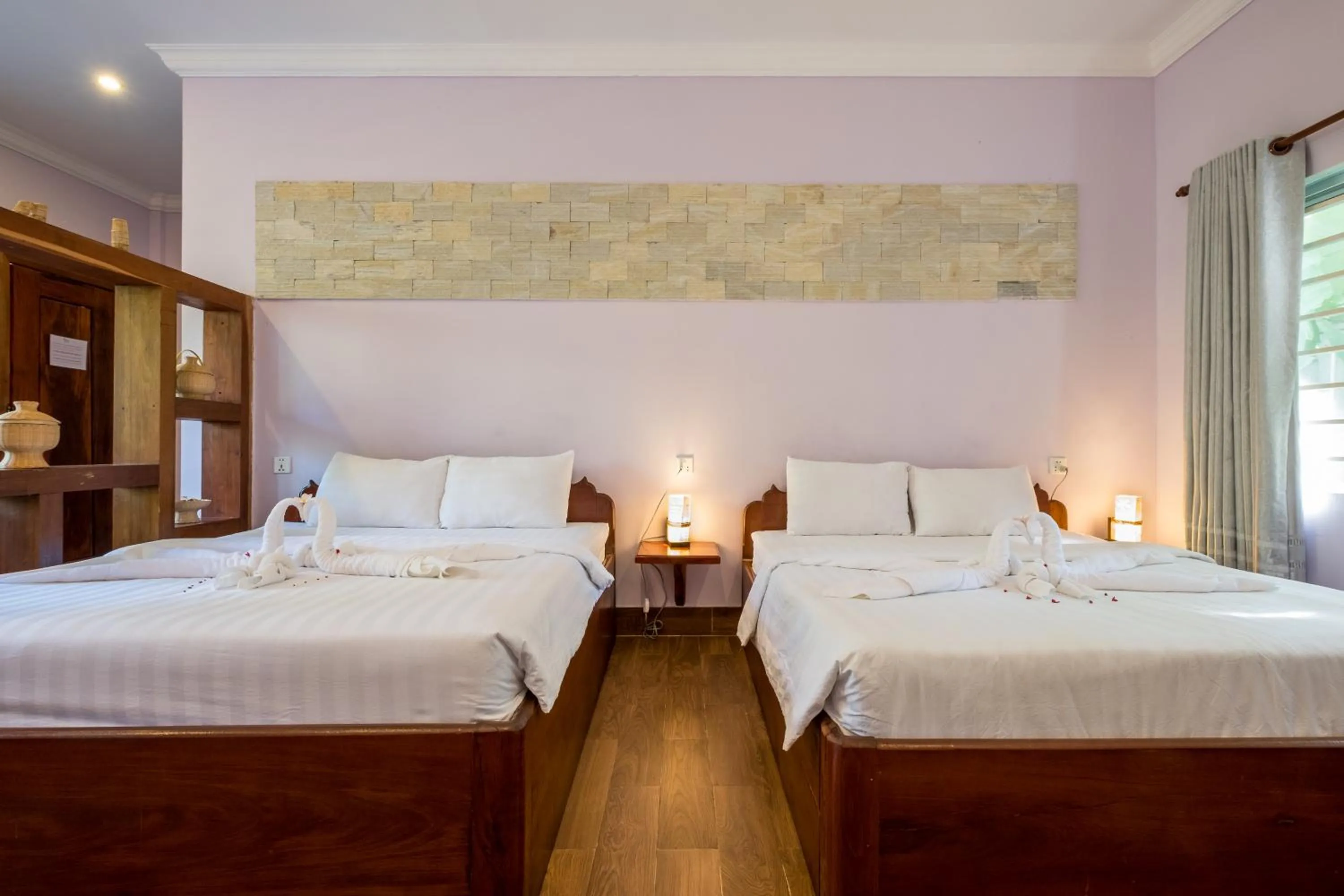 Patio, Bed in Kep Bungalows