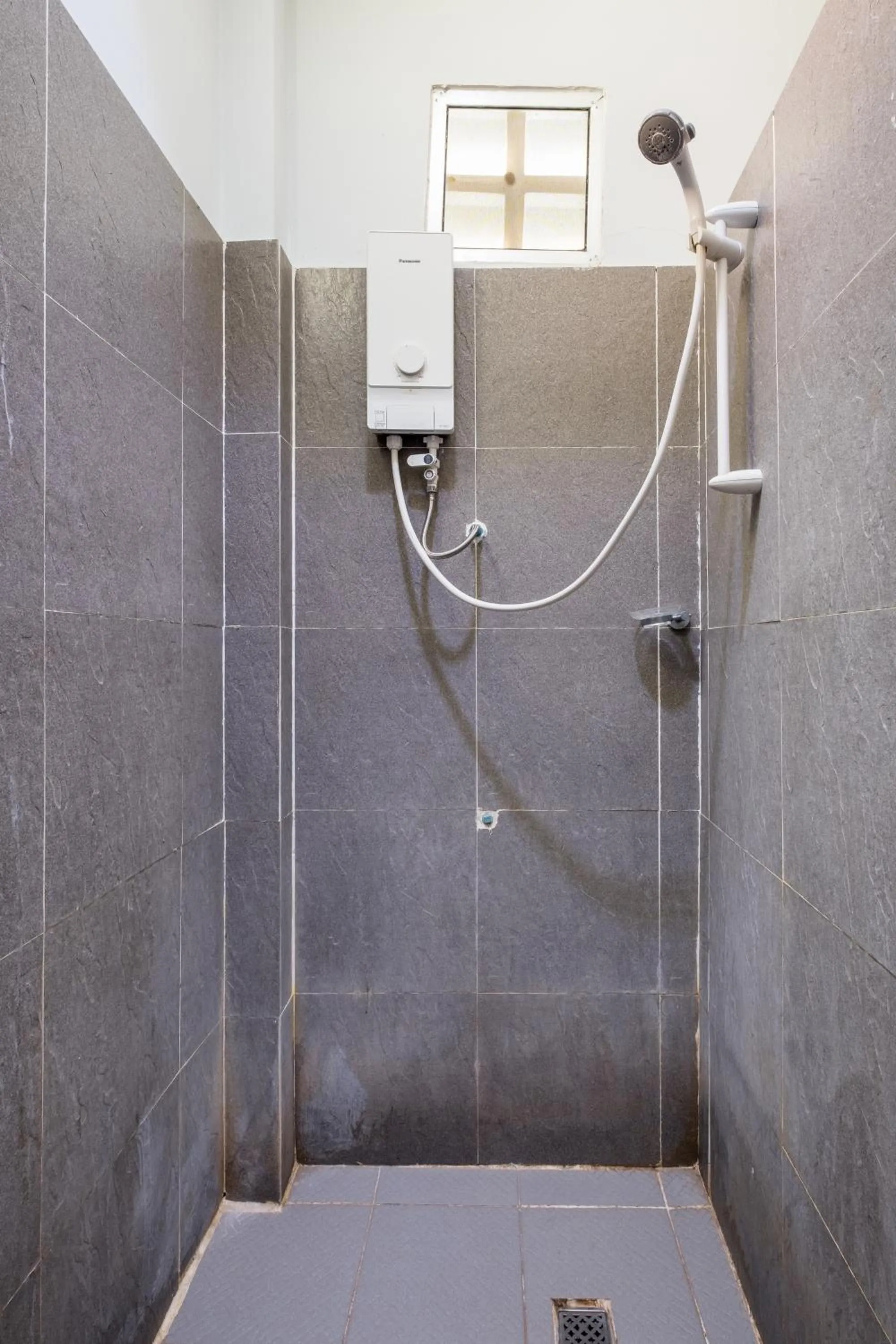Shower in Kep Bungalows