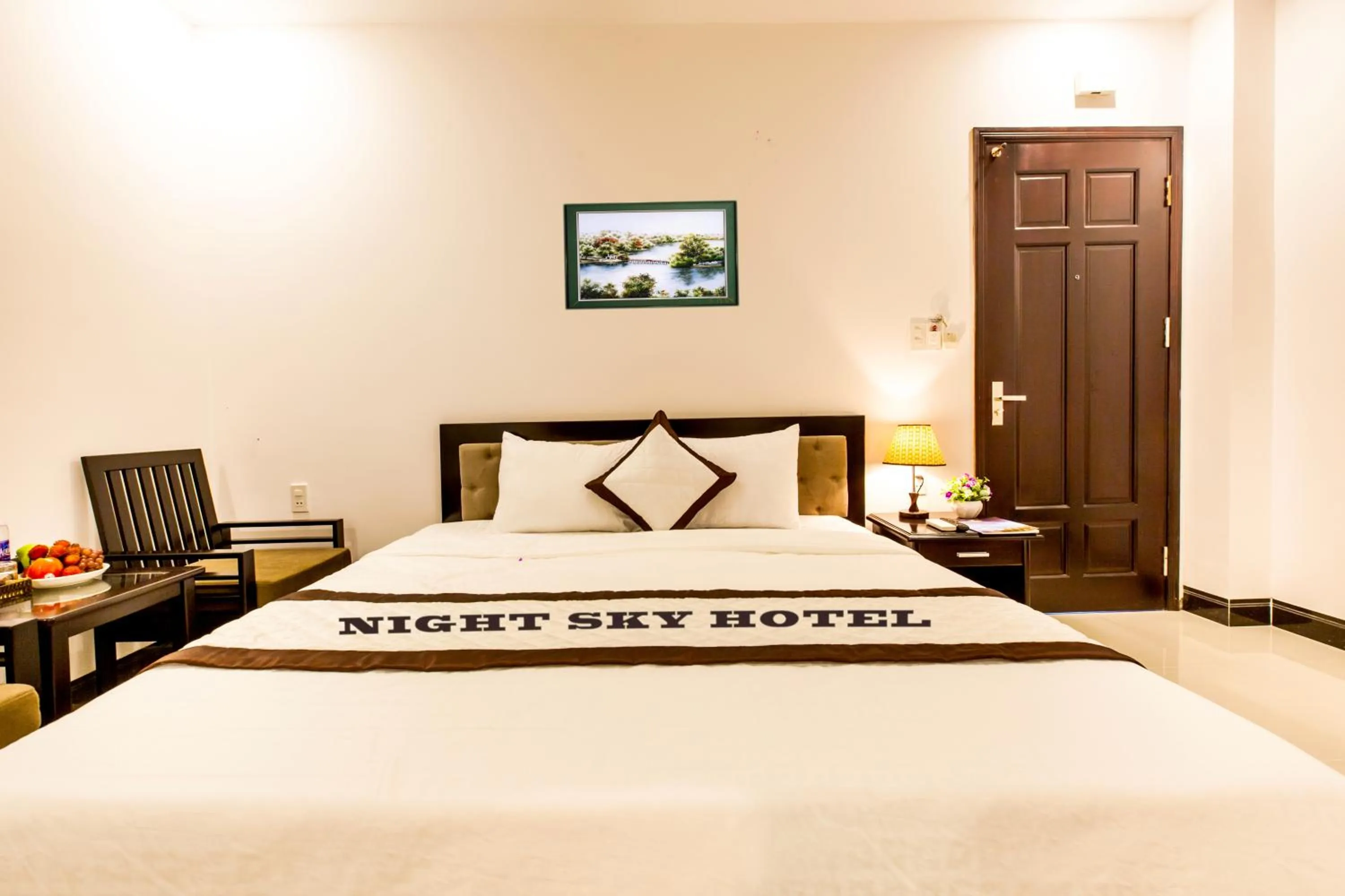 Bed in Night Sky Hotel