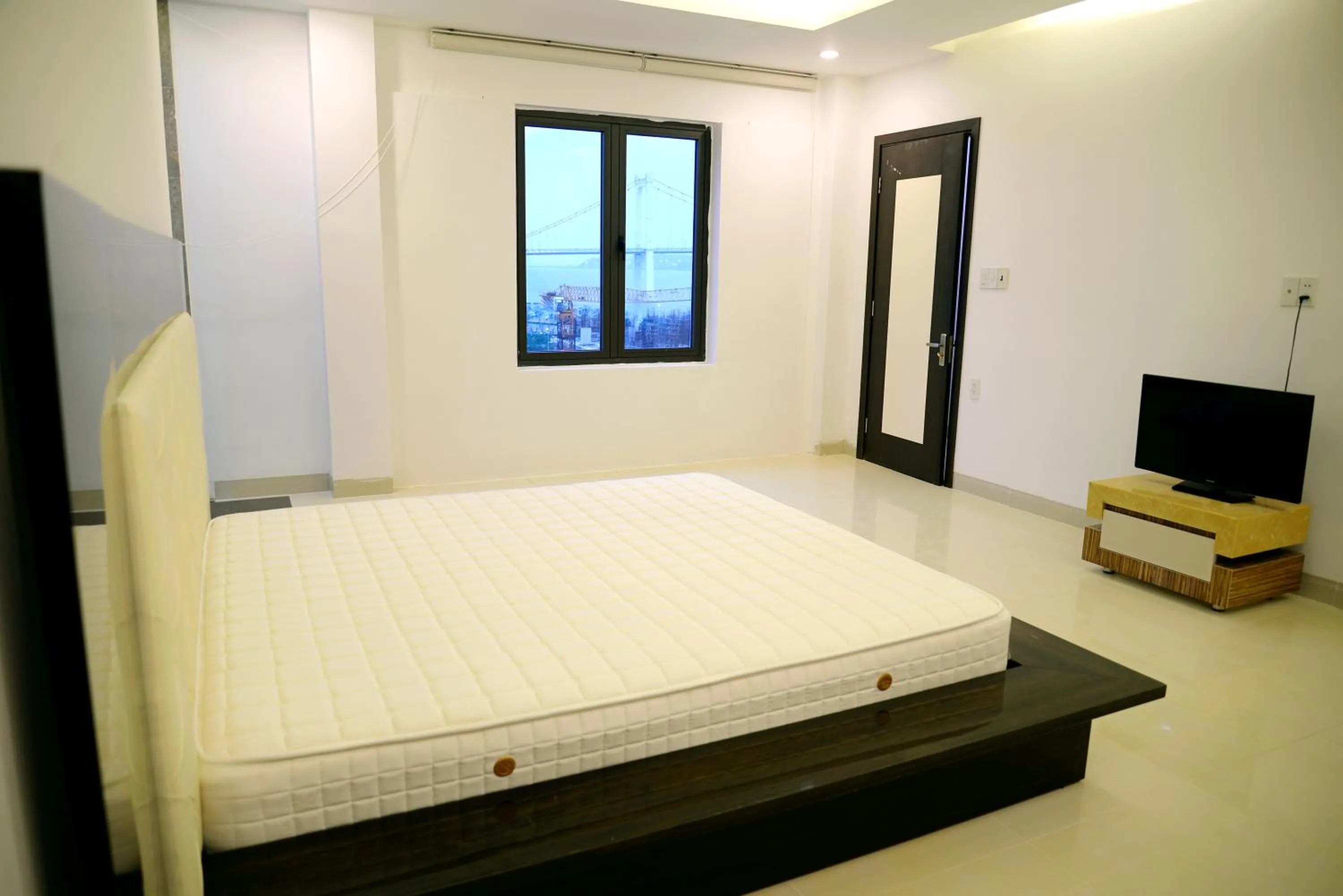 Bed in Night Sky Hotel