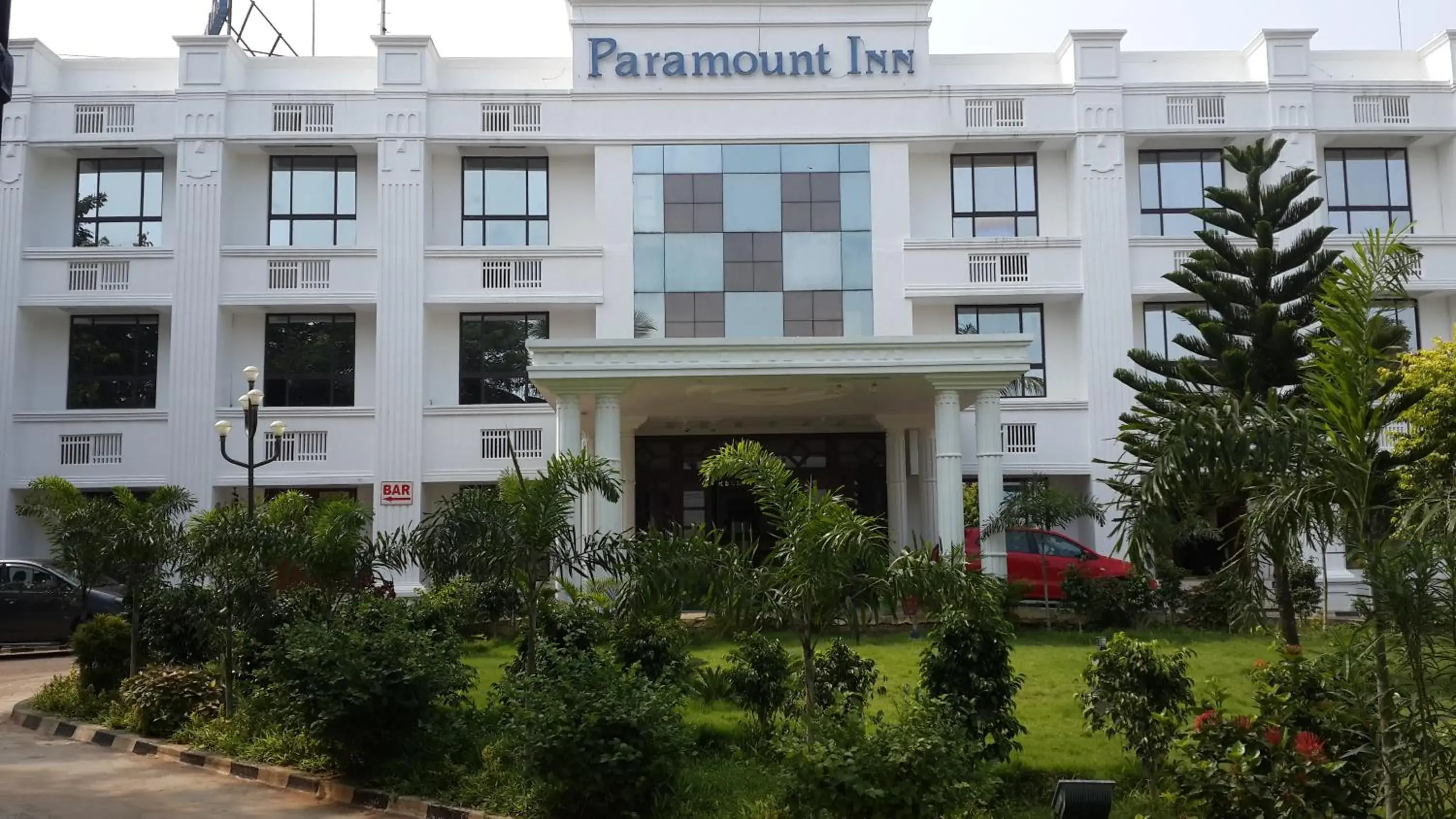 Paramount Inn Paramount Inn