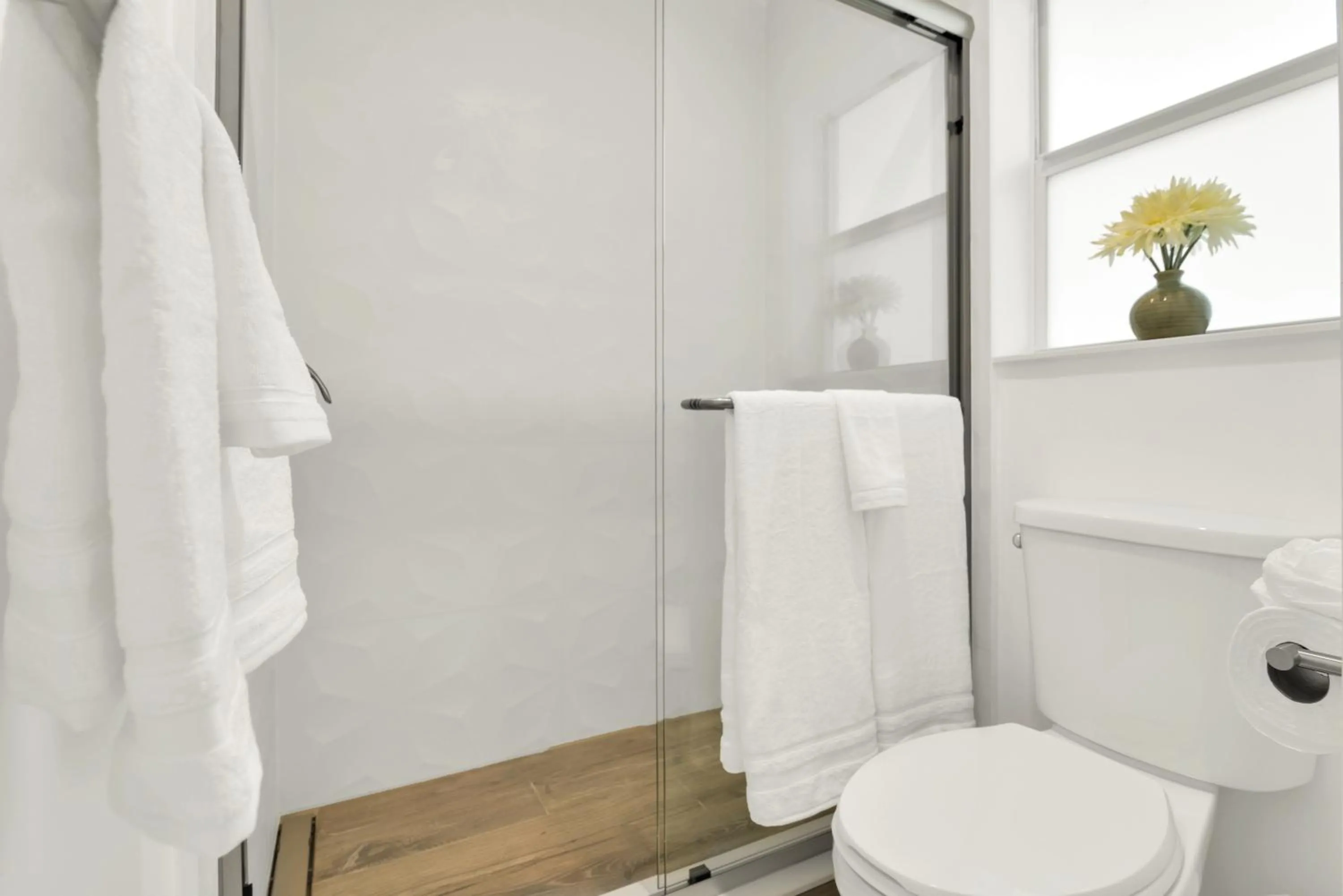 Bathroom in The Shores Hotel