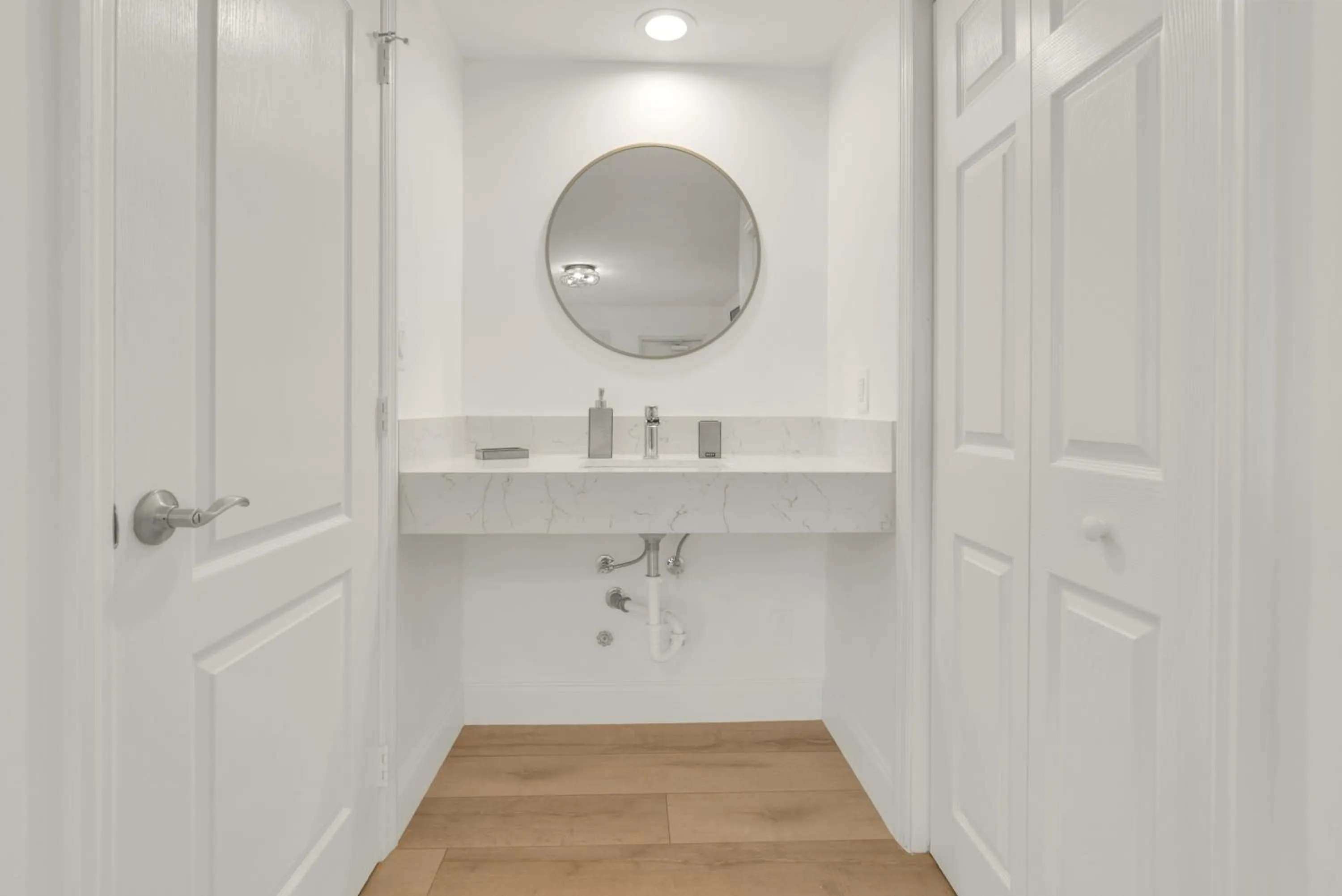 Bathroom in The Shores Hotel